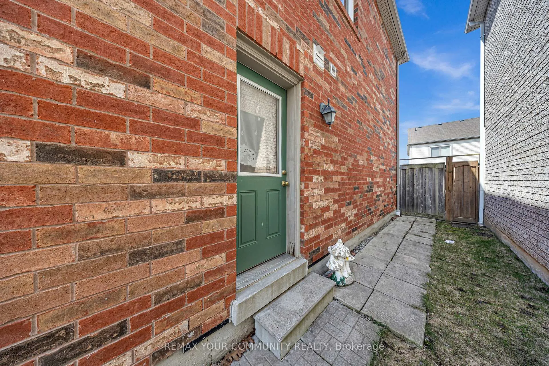 Photo 38 of 12 Warburton Drive, Ajax, Northeast Ajax — HOMEH