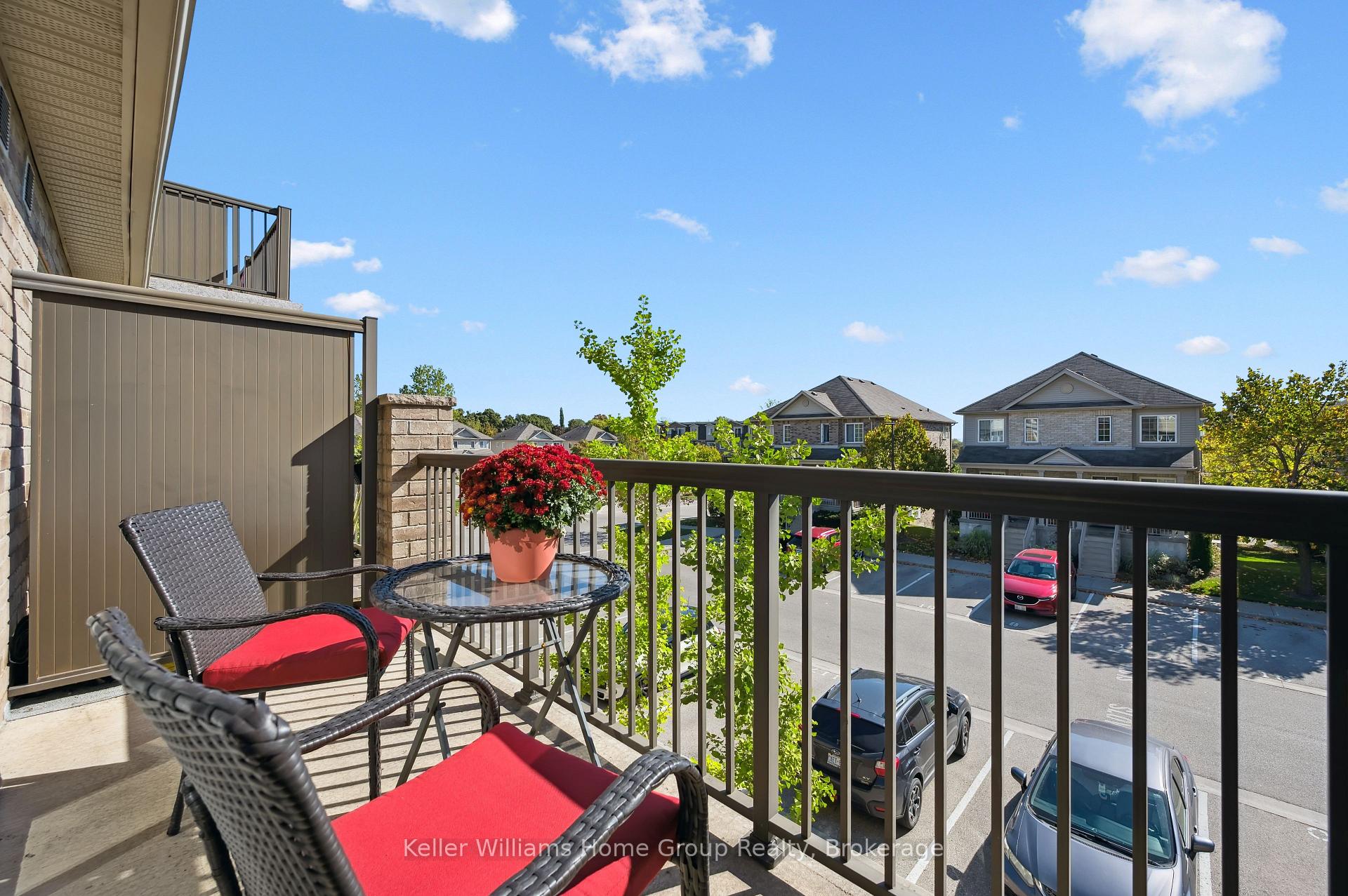 Photo 12 of Unit 22, 35 Mountford Drive, Guelph, Grange Road — HOMEH