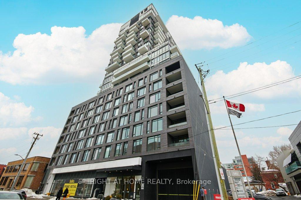 Front of Unit 608, 203 Catherine Street