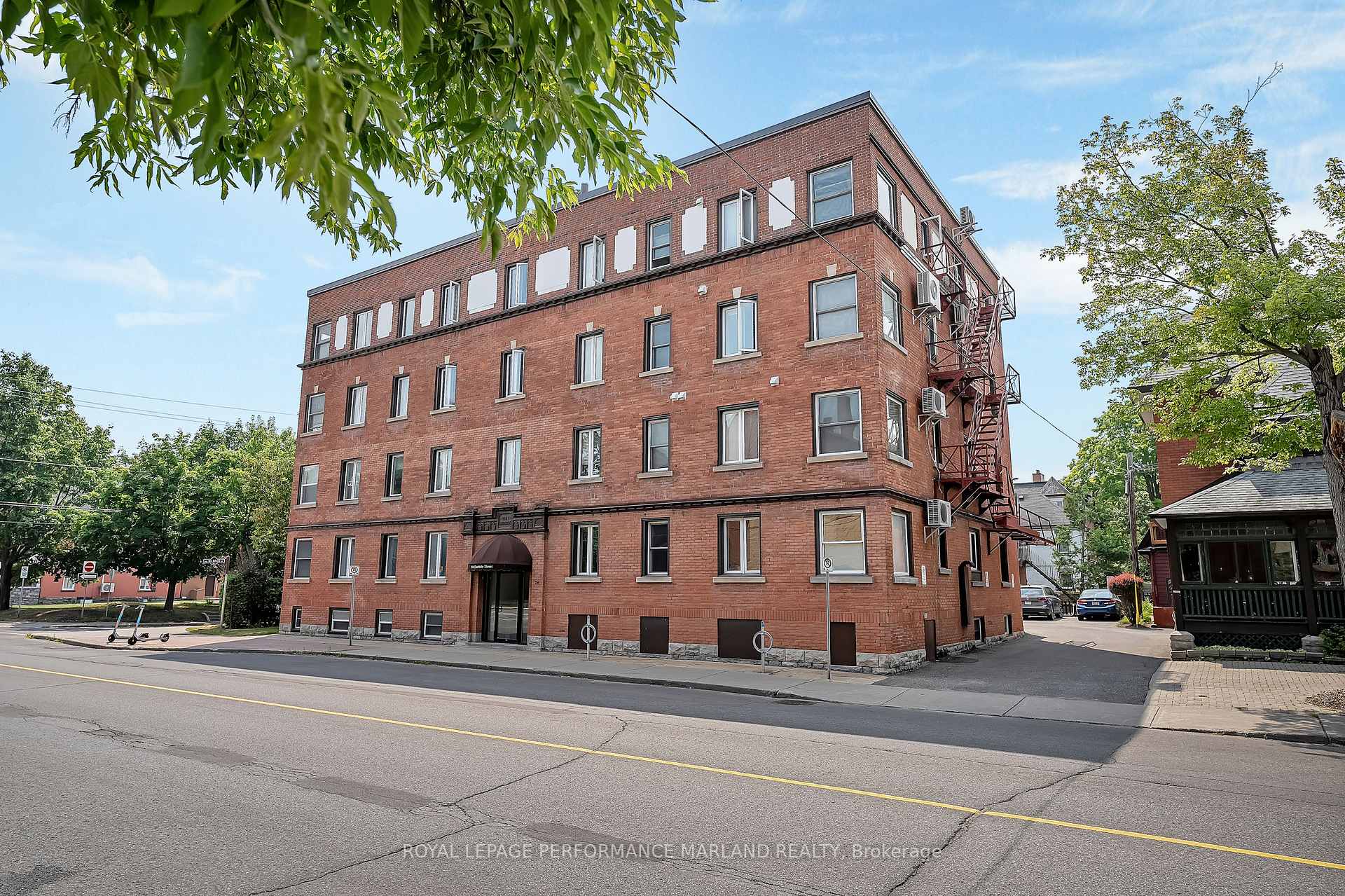 Photo 1 of Unit 8, 244 Charlotte Street, Ottawa, Sandy Hill — HOMEH