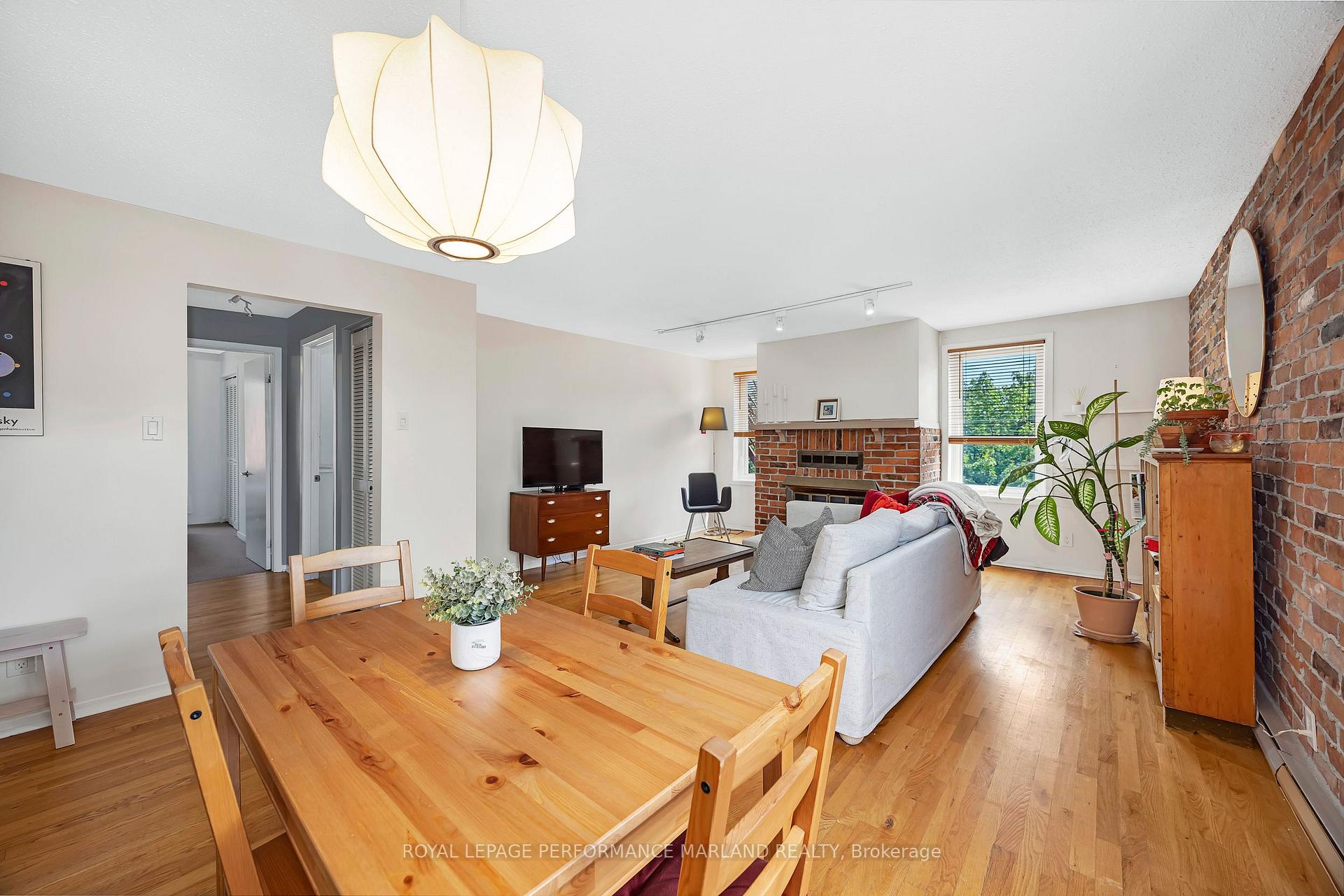 Photo 9 of Unit 8, 244 Charlotte Street, Ottawa, Sandy Hill — HOMEH