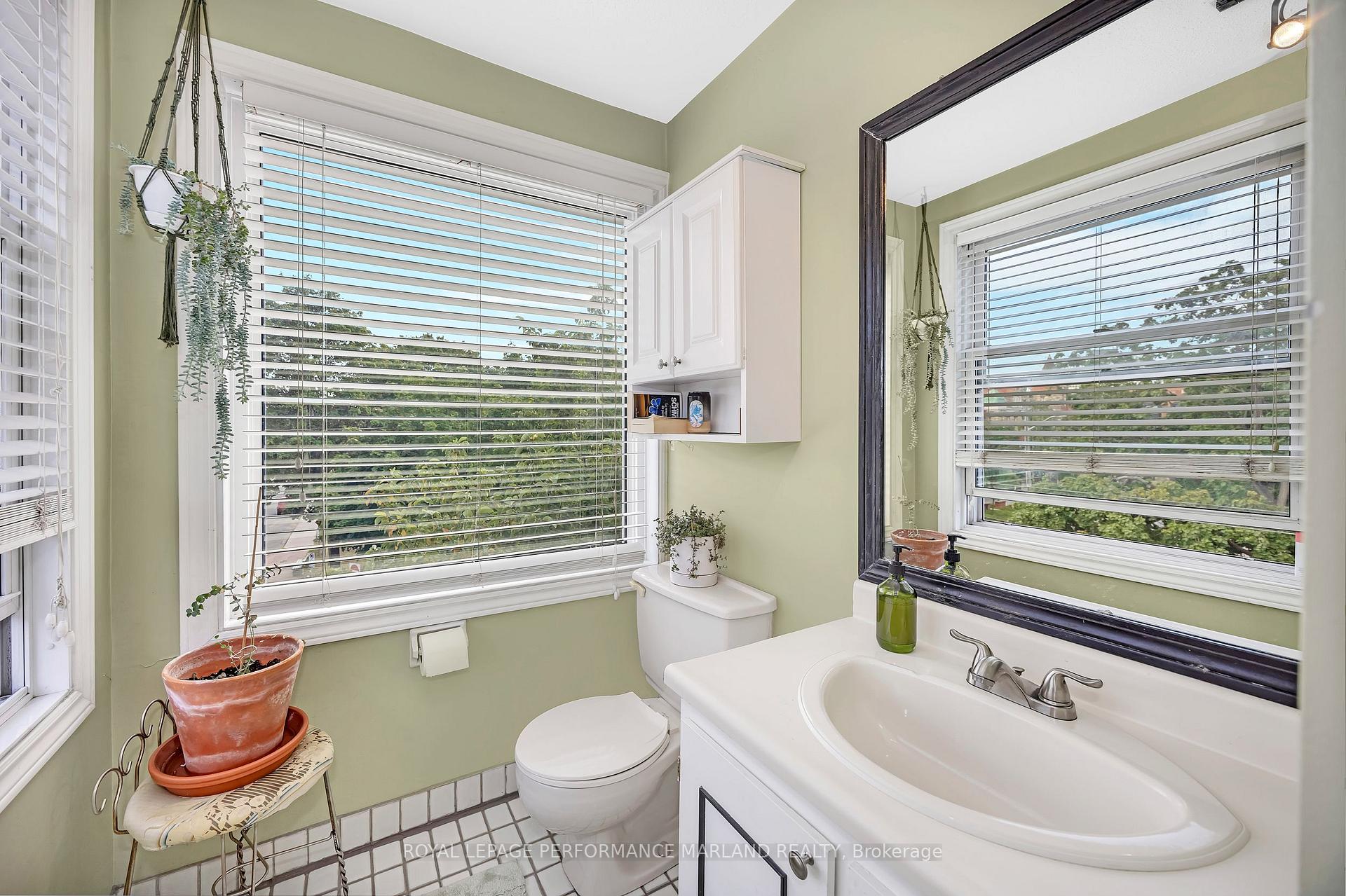 Photo 13 of Unit 8, 244 Charlotte Street, Ottawa, Sandy Hill — HOMEH