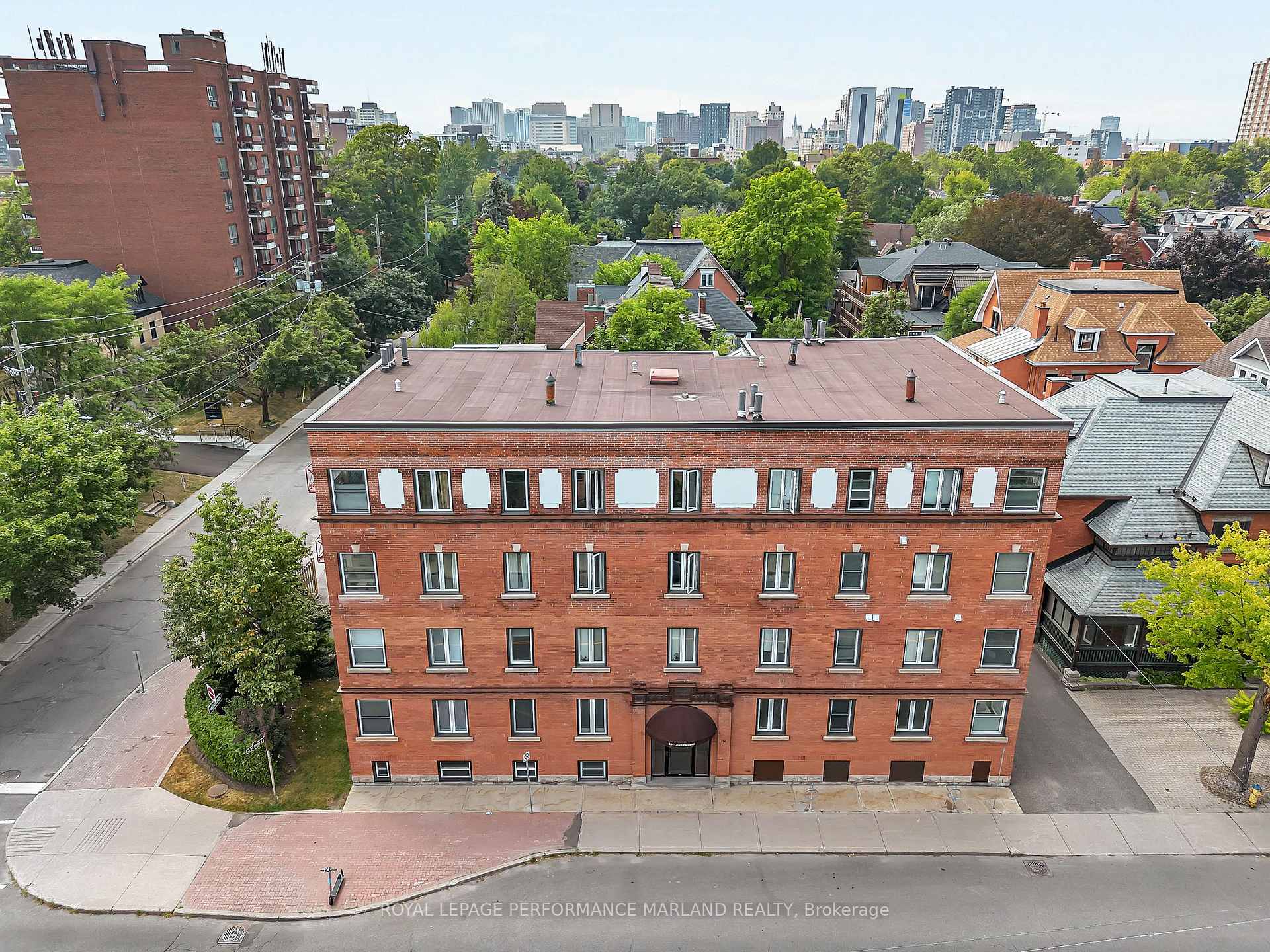 Photo 19 of Unit 8, 244 Charlotte Street, Ottawa, Sandy Hill — HOMEH