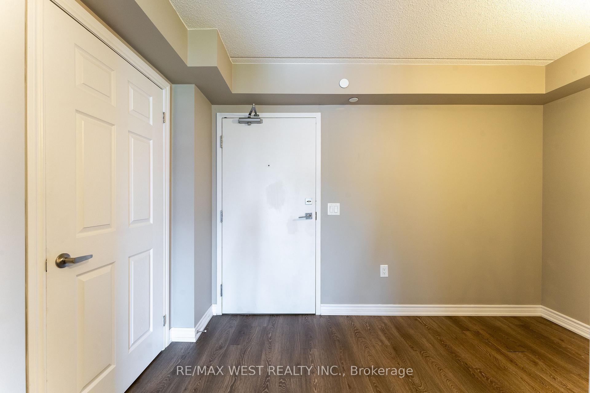 Photo 6 of Unit 910, 716 Main Street, Milton, Timberlea — HOMEH