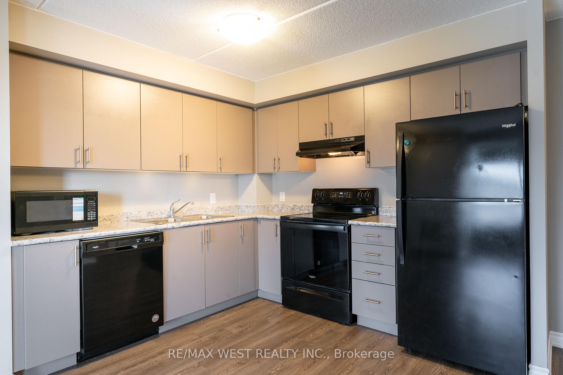 Photo 21 of Unit 910, 716 Main Street, Milton, Timberlea — HOMEH
