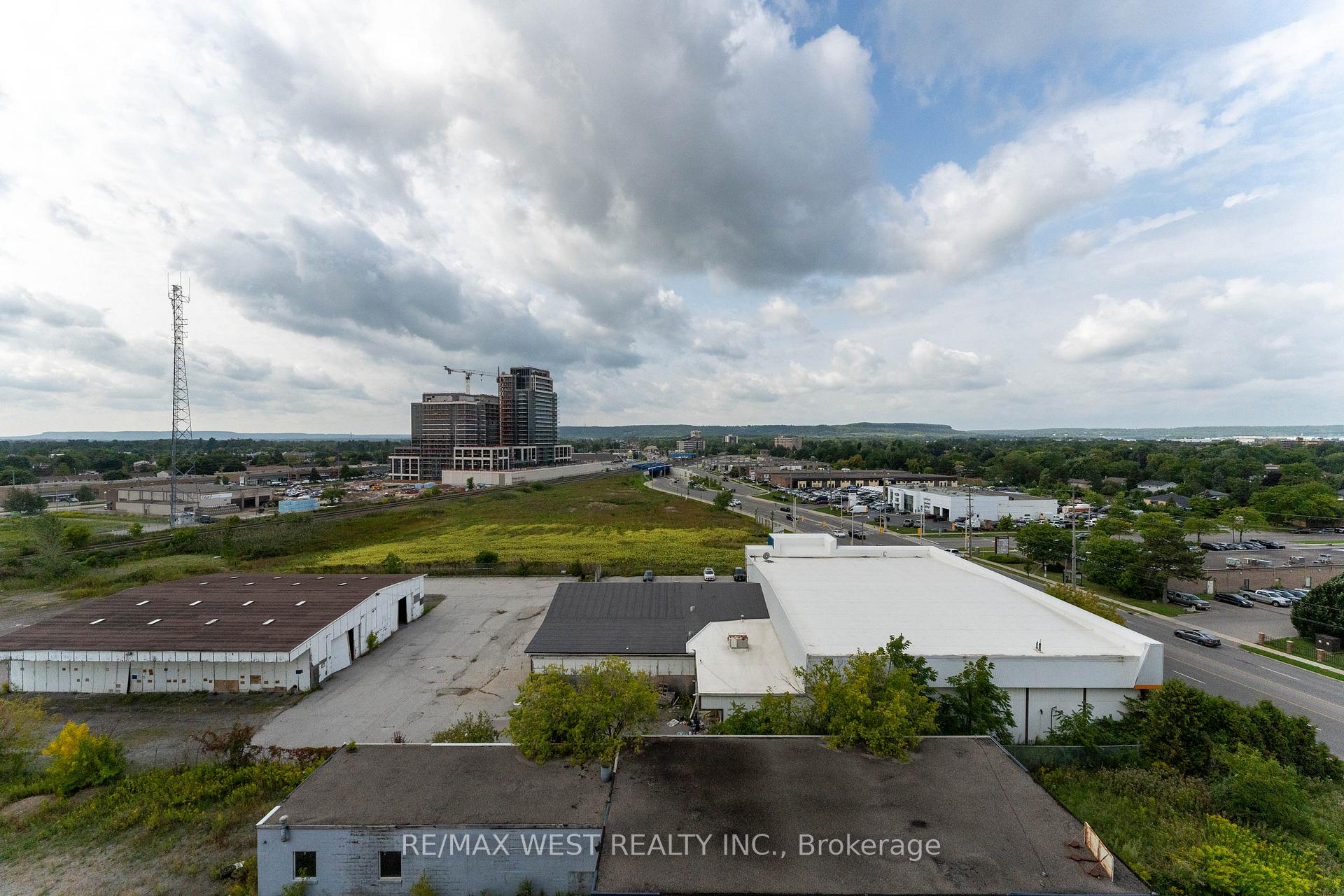 Photo 35 of Unit 910, 716 Main Street, Milton, Timberlea — HOMEH