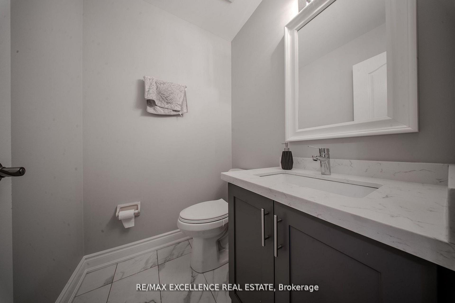 Photo 12 of 111 River Rock Crescent, Brampton, Fletcher's Meadow — HOMEH