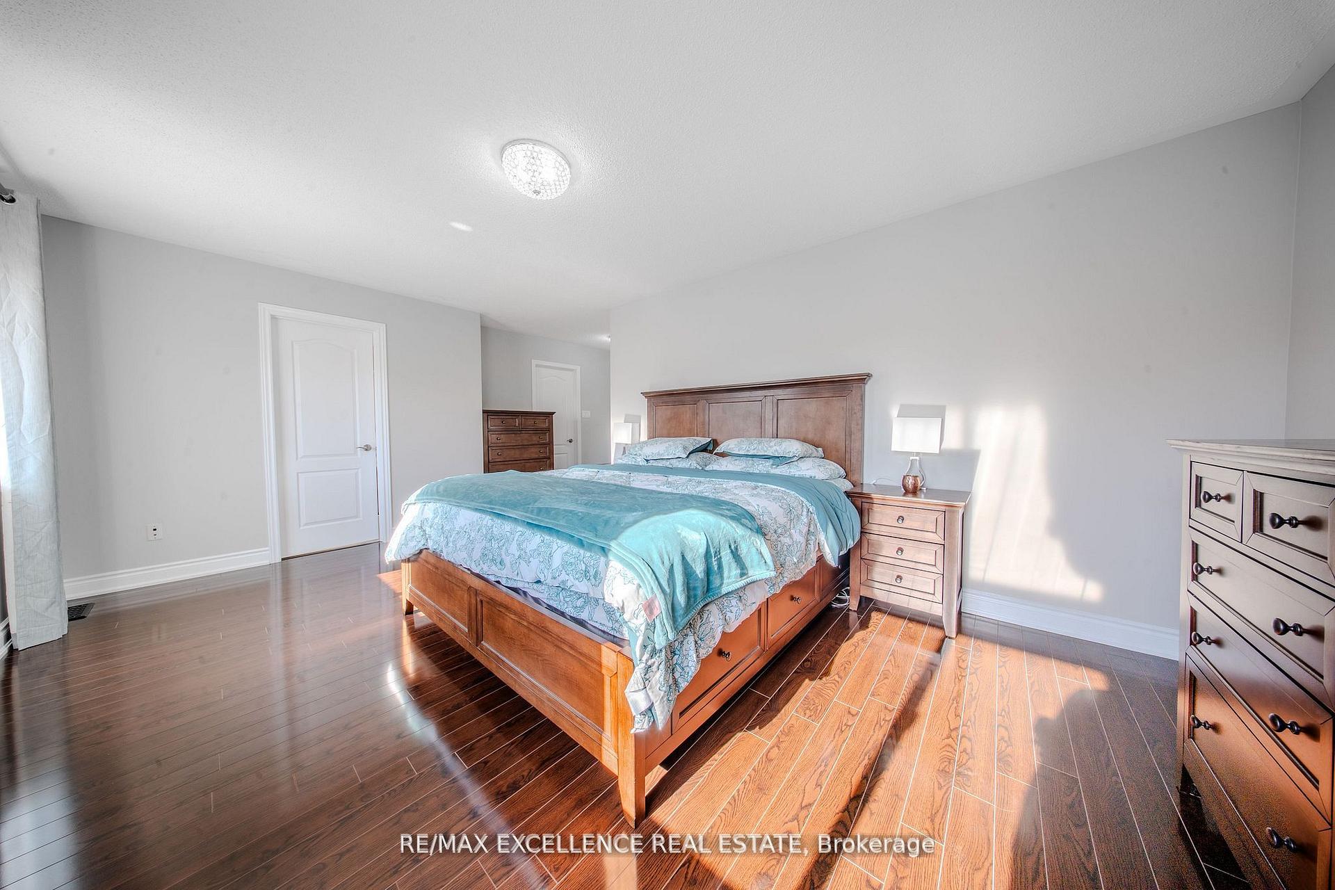 Photo 32 of 111 River Rock Crescent, Brampton, Fletcher's Meadow — HOMEH