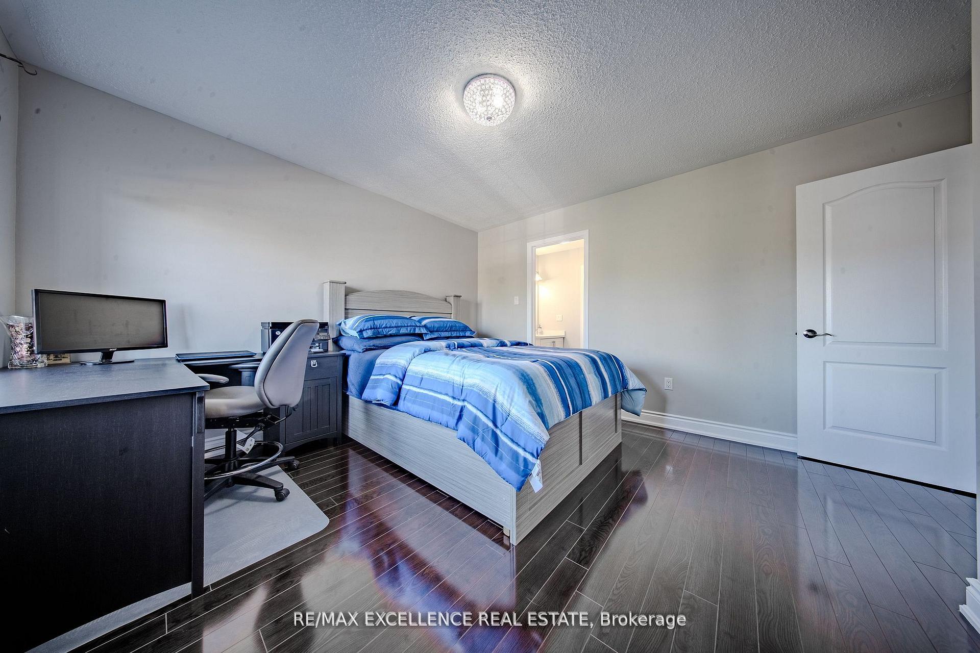 Photo 29 of 111 River Rock Crescent, Brampton, Fletcher's Meadow — HOMEH