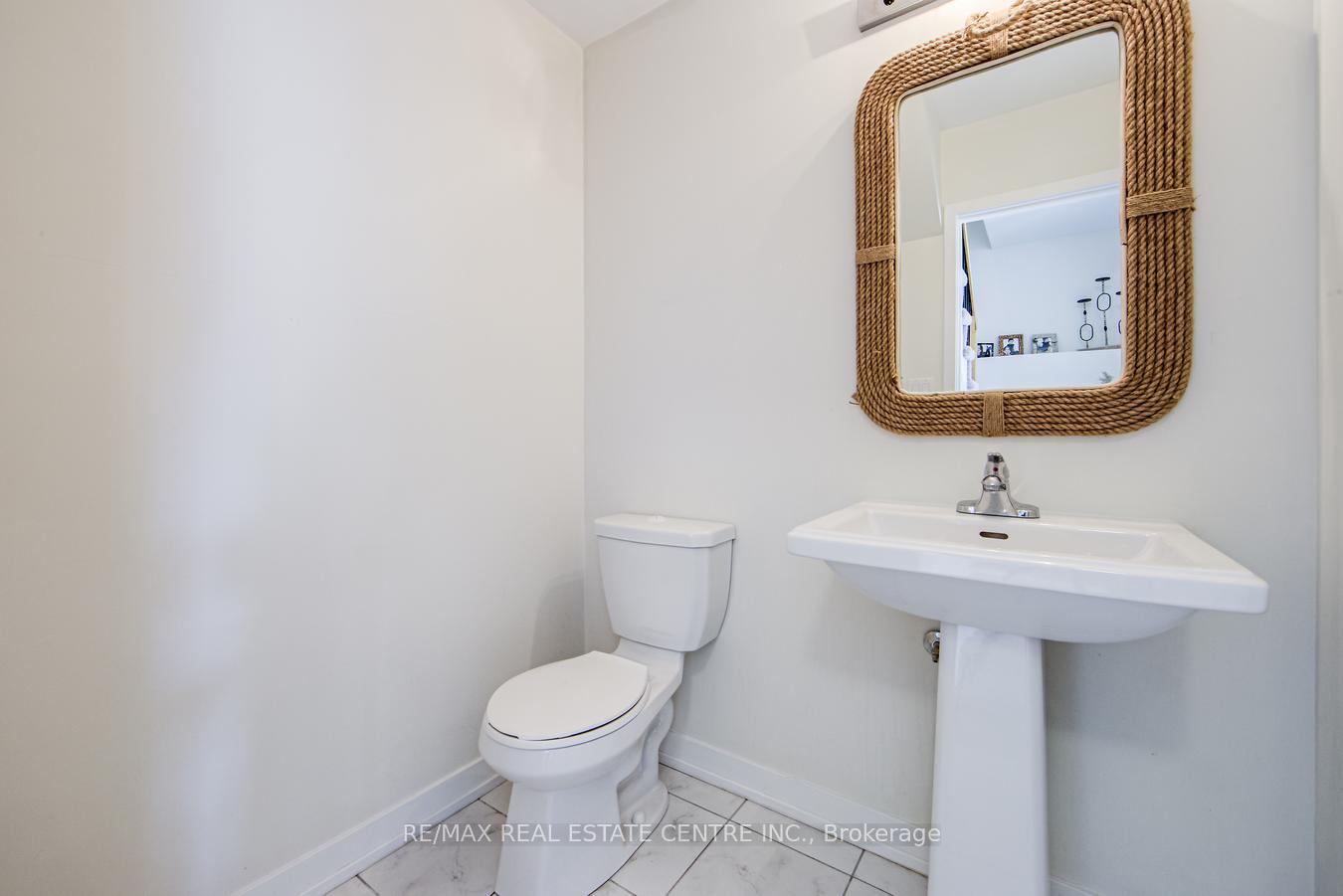 Photo 5 of Unit 220, 2550 Castlegate Crossing, Pickering, Duffin Heights — HOMEH