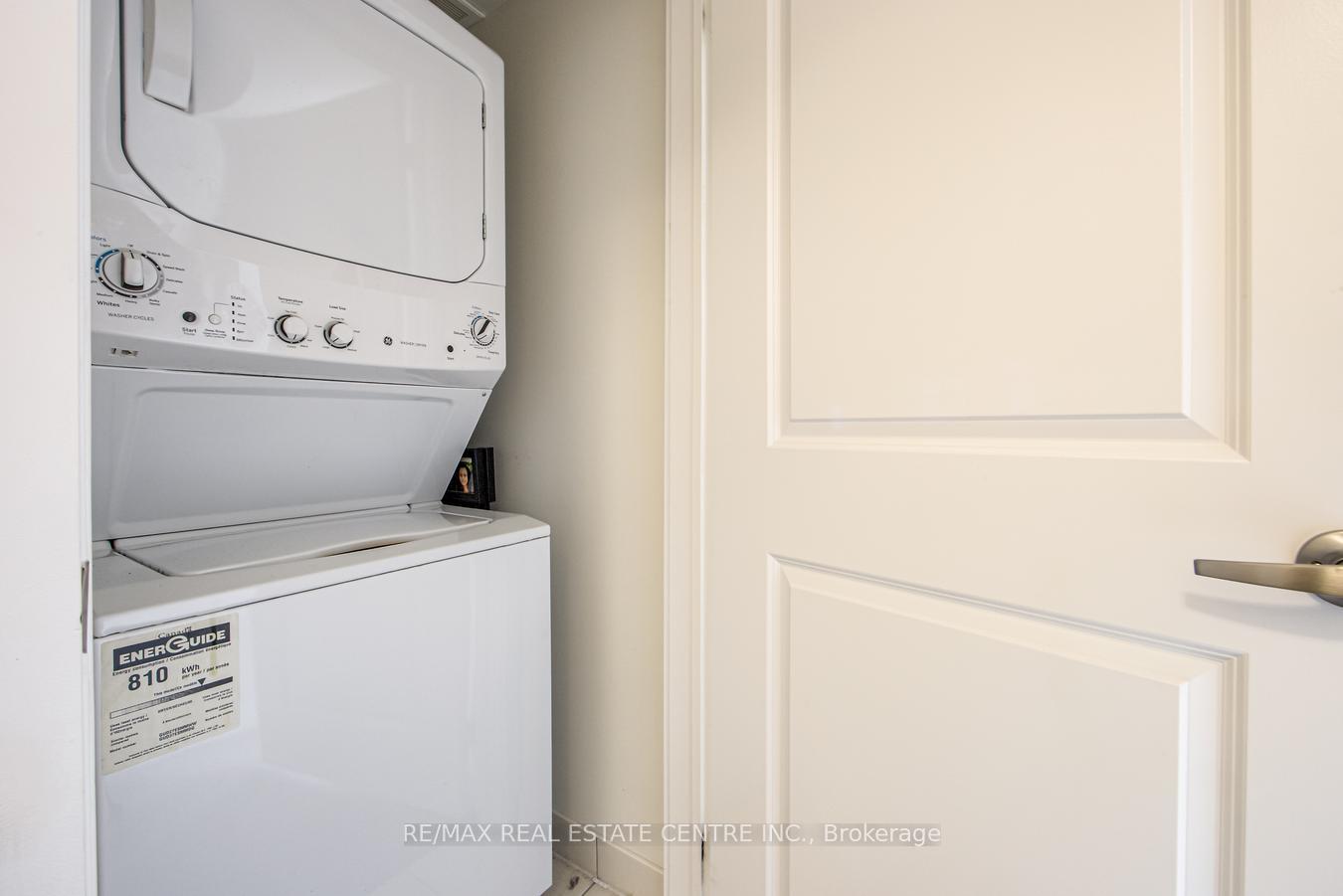 Photo 31 of Unit 220, 2550 Castlegate Crossing, Pickering, Duffin Heights — HOMEH