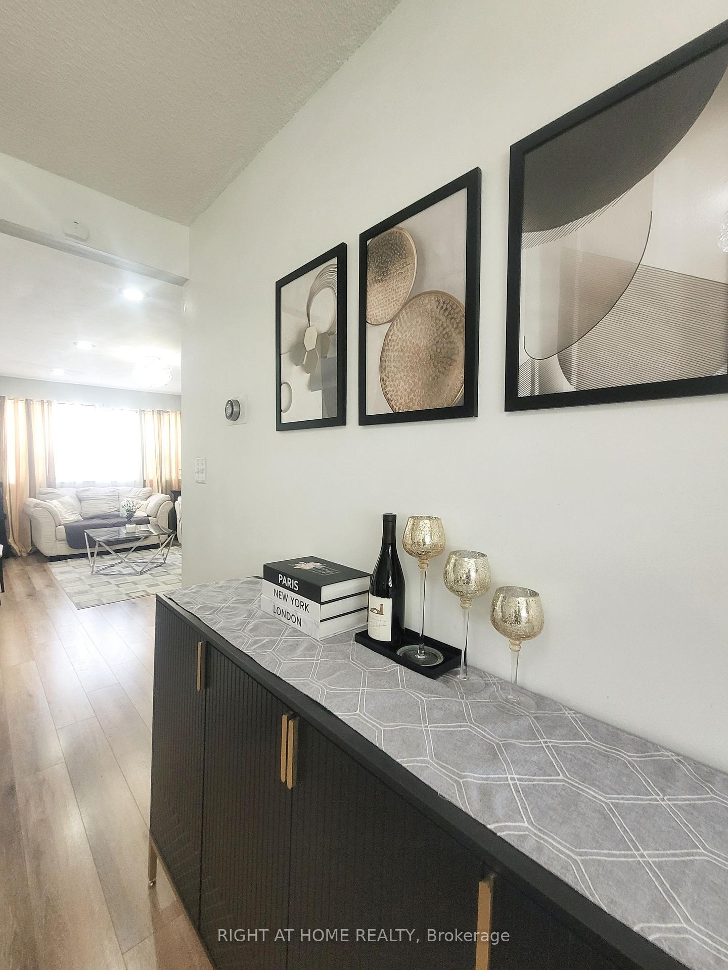 Photo 6 of Unit 7, 320 Blackthorn Street, Oshawa, Eastdale — HOMEH