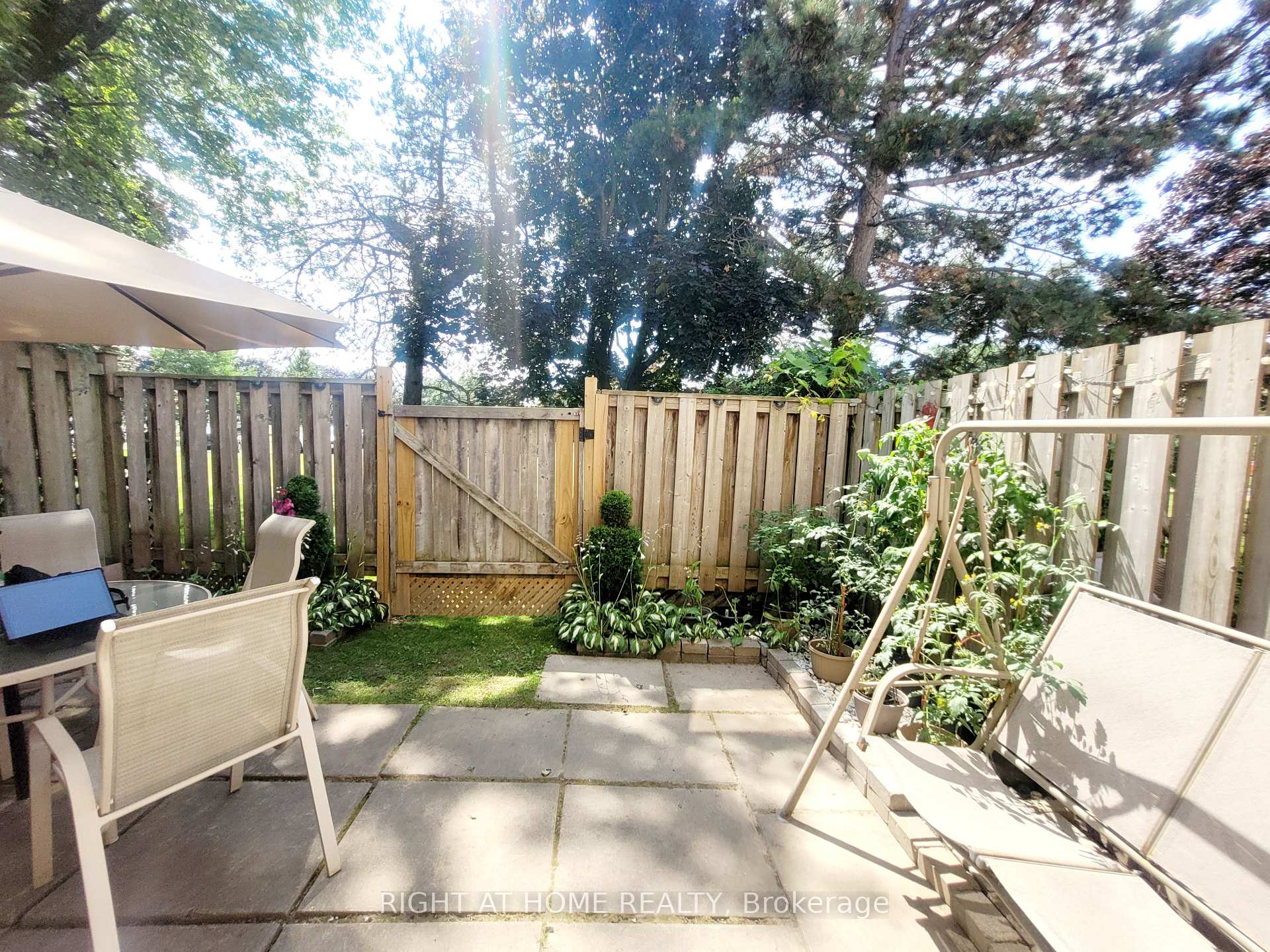 Photo 30 of Unit 7, 320 Blackthorn Street, Oshawa, Eastdale — HOMEH