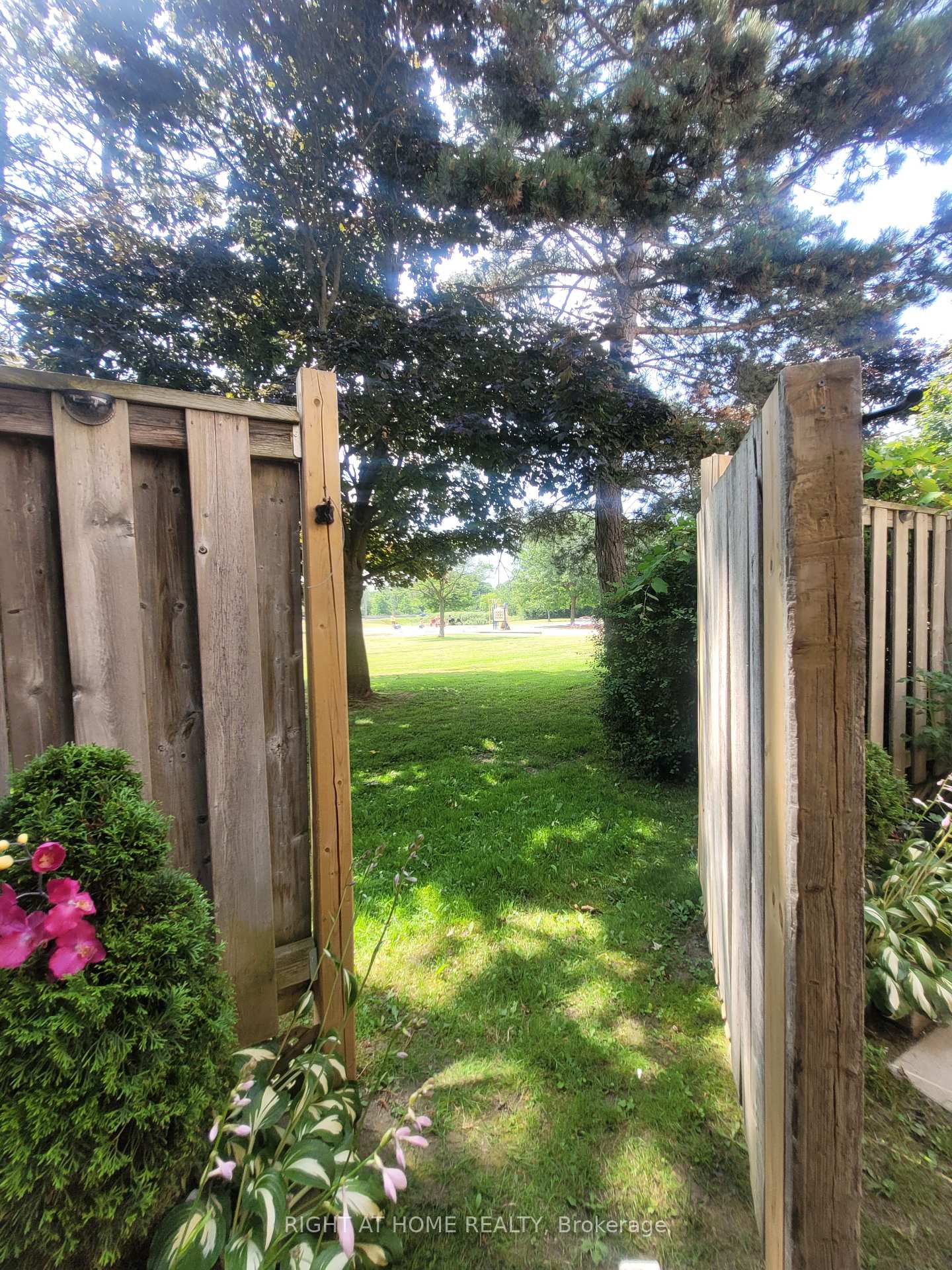 Photo 32 of Unit 7, 320 Blackthorn Street, Oshawa, Eastdale — HOMEH