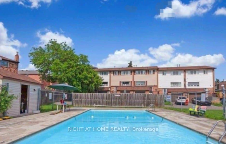 Photo 35 of Unit 7, 320 Blackthorn Street, Oshawa, Eastdale — HOMEH