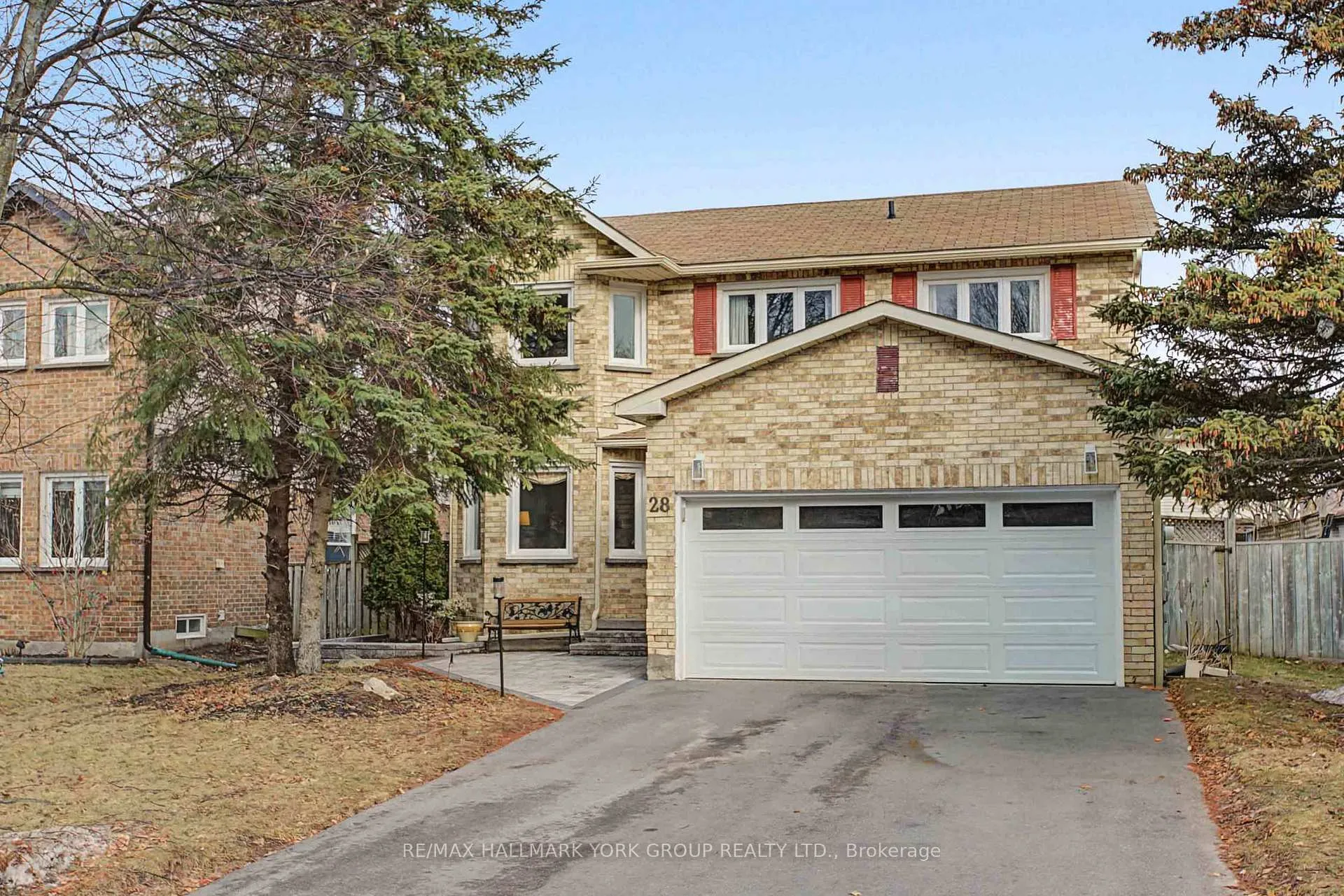 Photo 1 of 28 Hollingshead Drive, Aurora, Aurora Village — HOMEH