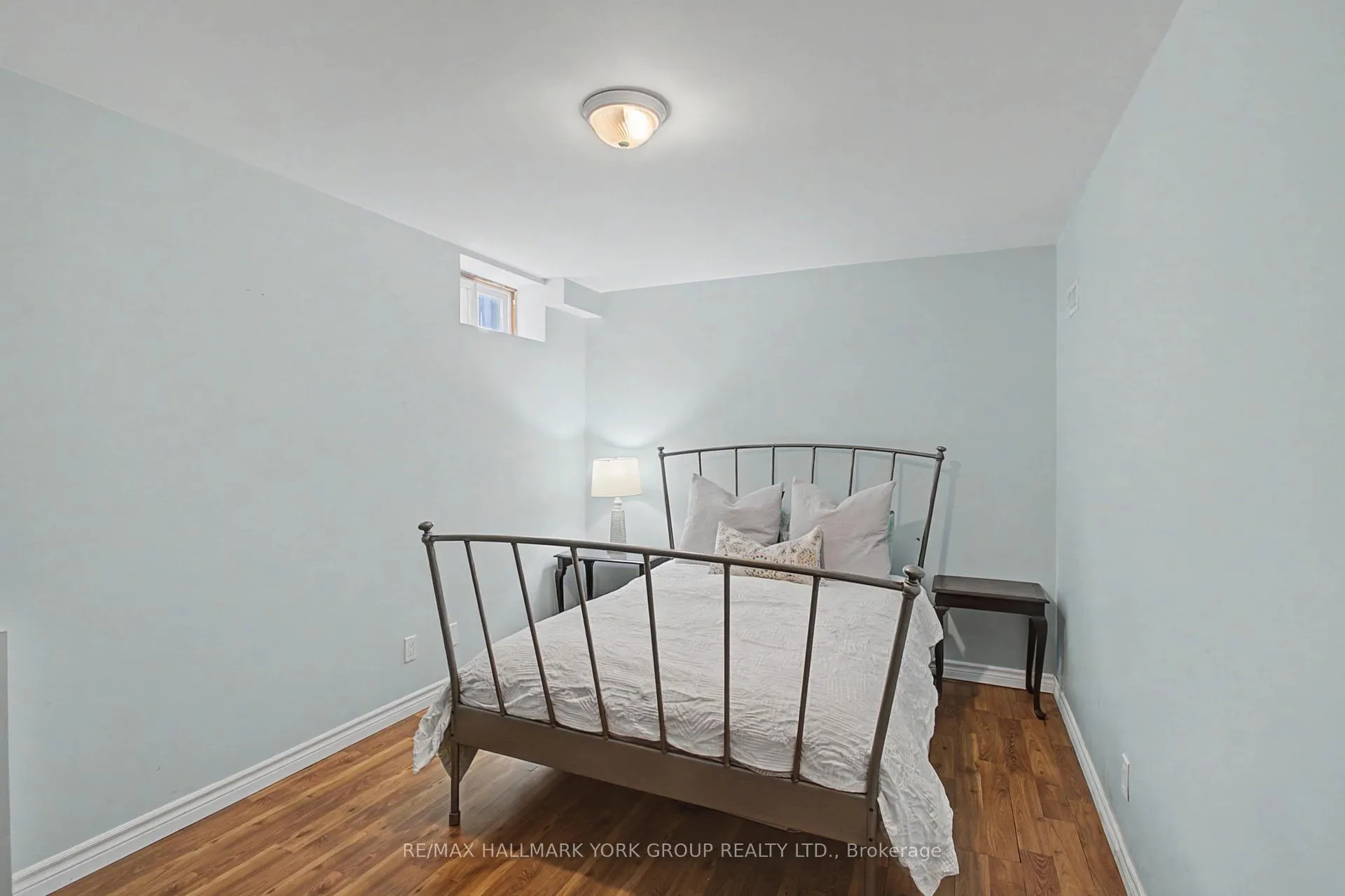 Photo 27 of 28 Hollingshead Drive, Aurora, Aurora Village — HOMEH