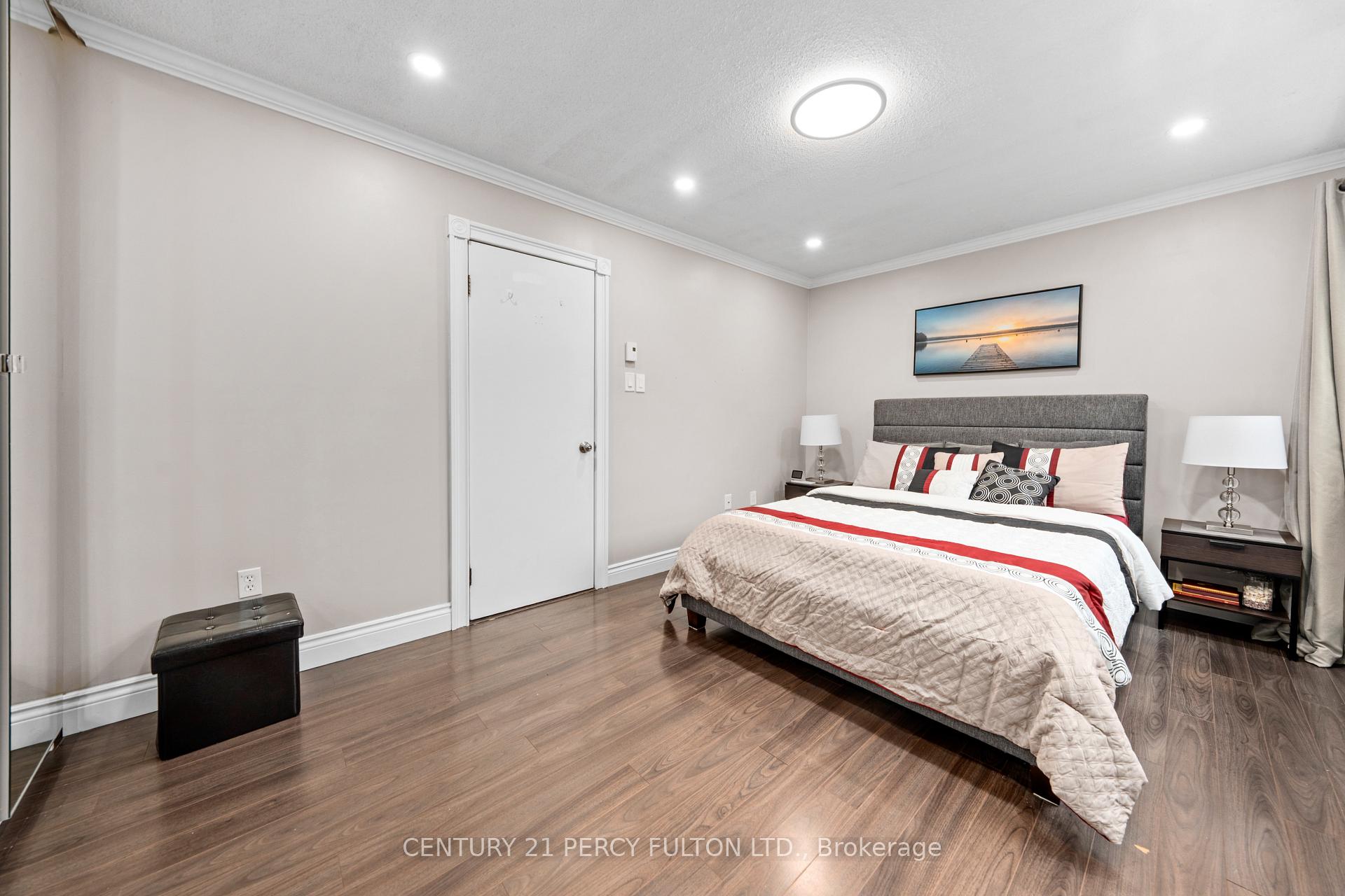 Photo 20 of 12 The Bridle Path, Clarington, Bowmanville — HOMEH