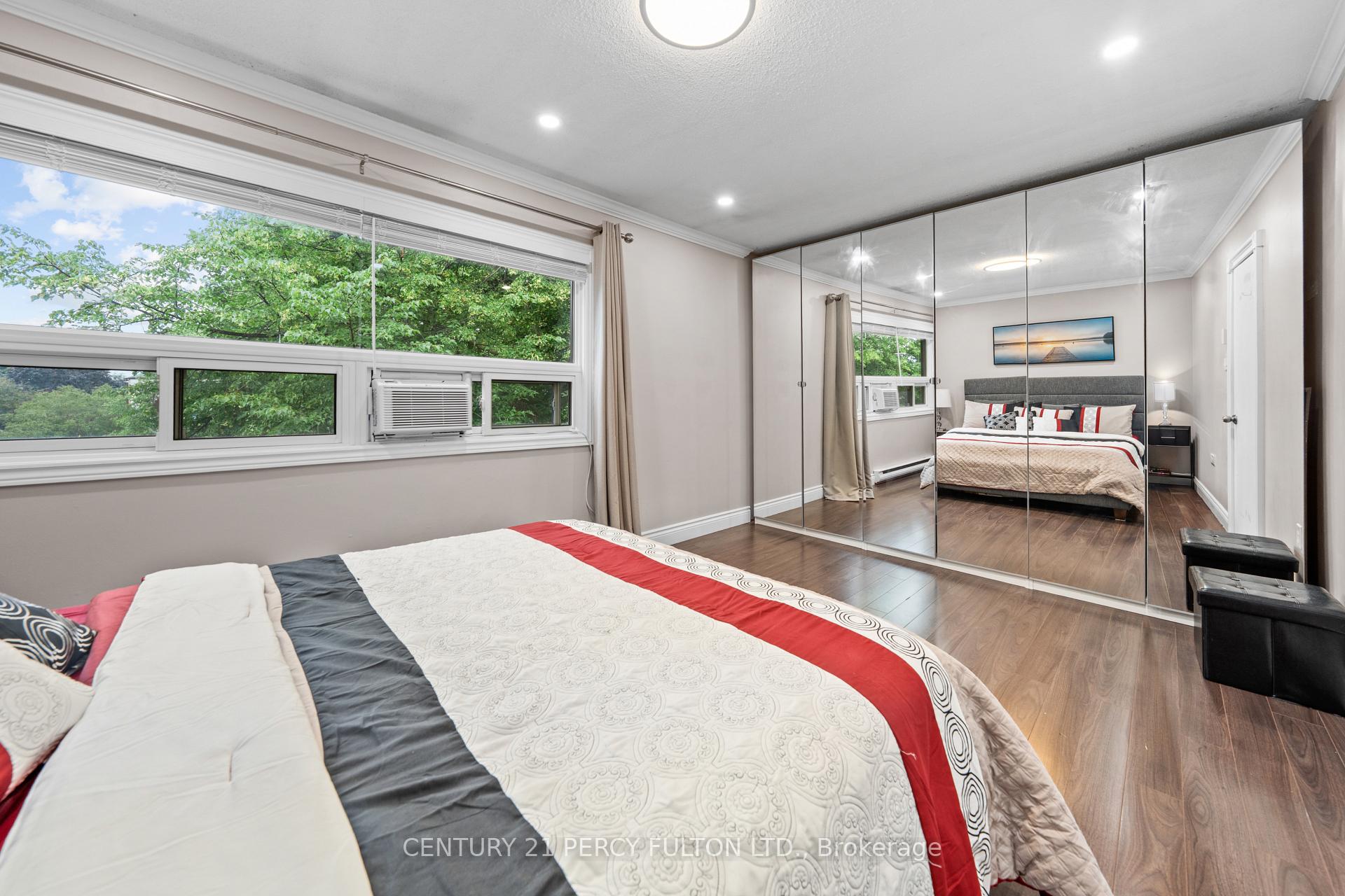Photo 21 of 12 The Bridle Path, Clarington, Bowmanville — HOMEH