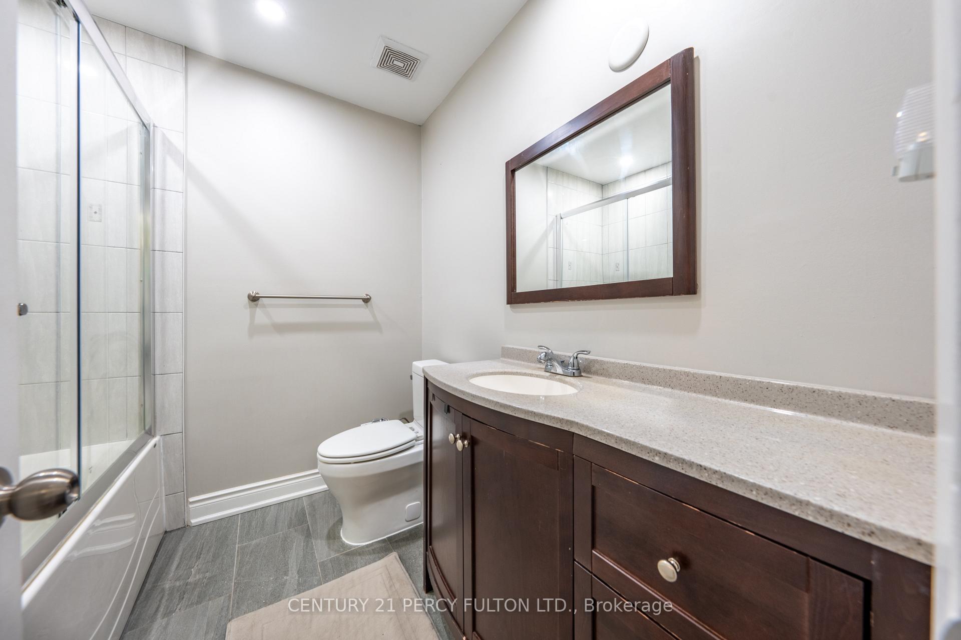 Photo 22 of 12 The Bridle Path, Clarington, Bowmanville — HOMEH