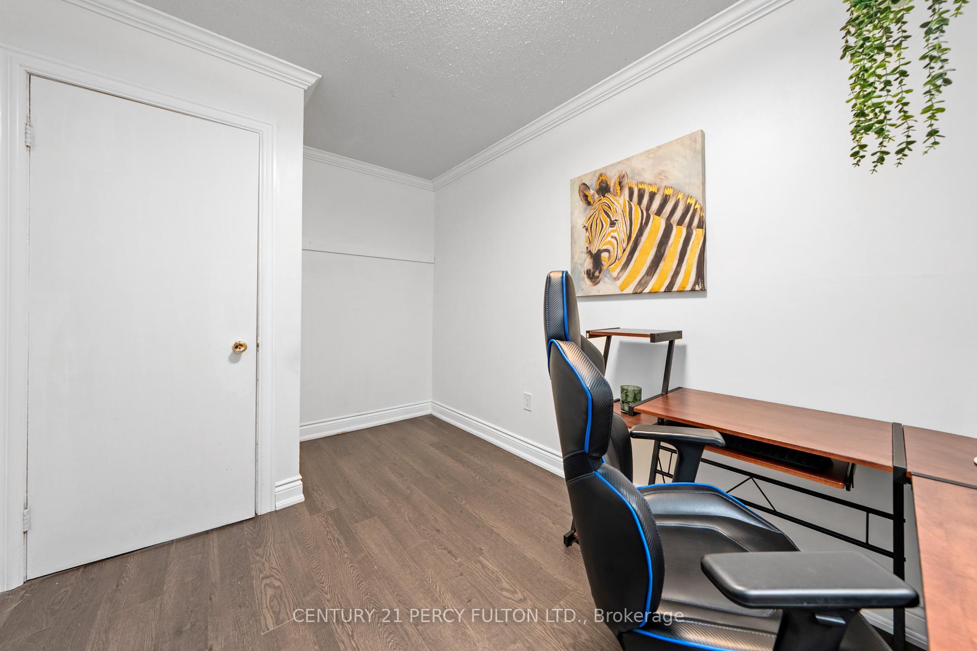 Photo 24 of 12 The Bridle Path, Clarington, Bowmanville — HOMEH