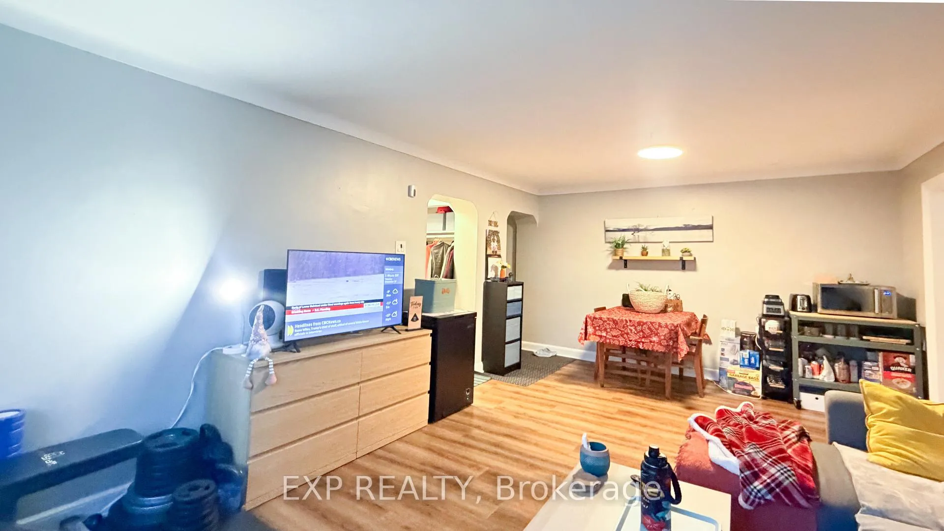 Photo 6 of Unit 2, 725 Melbourne Avenue, Ottawa, Laurentianview — HOMEH