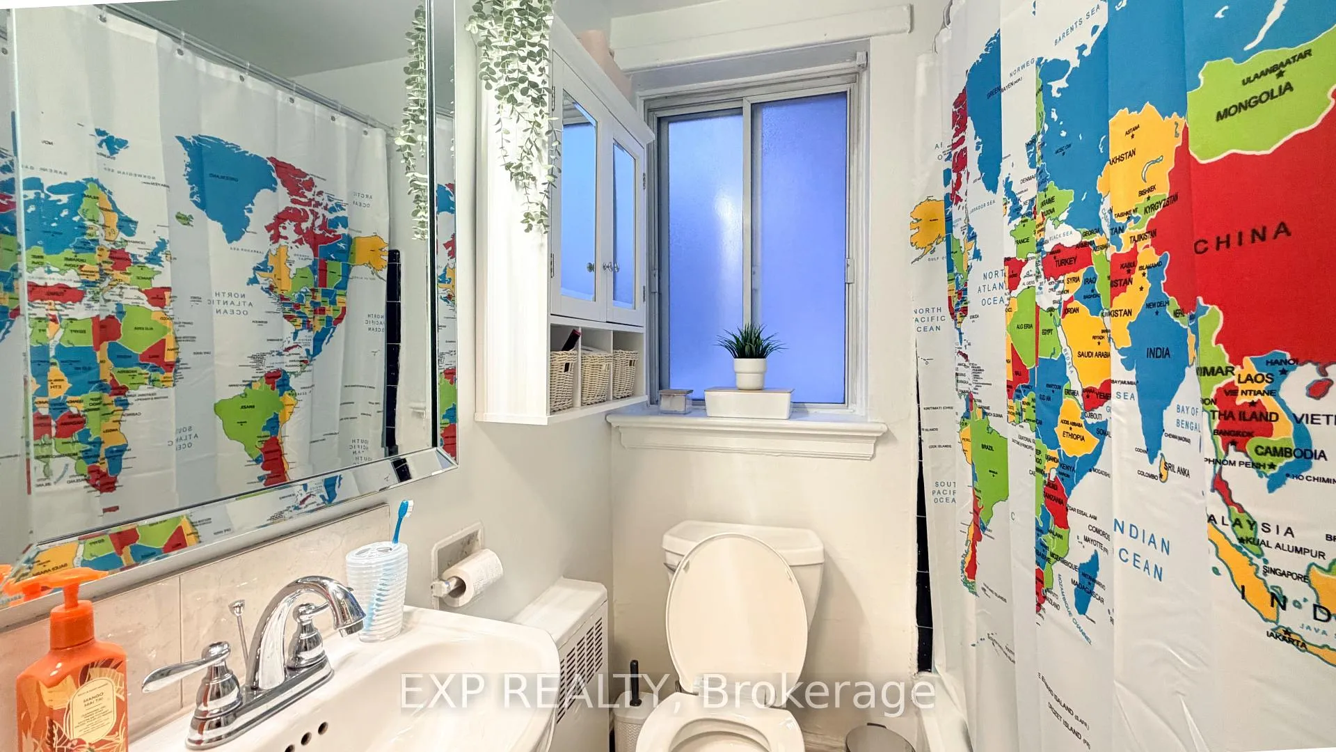 Photo 10 of Unit 2, 725 Melbourne Avenue, Ottawa, Laurentianview — HOMEH