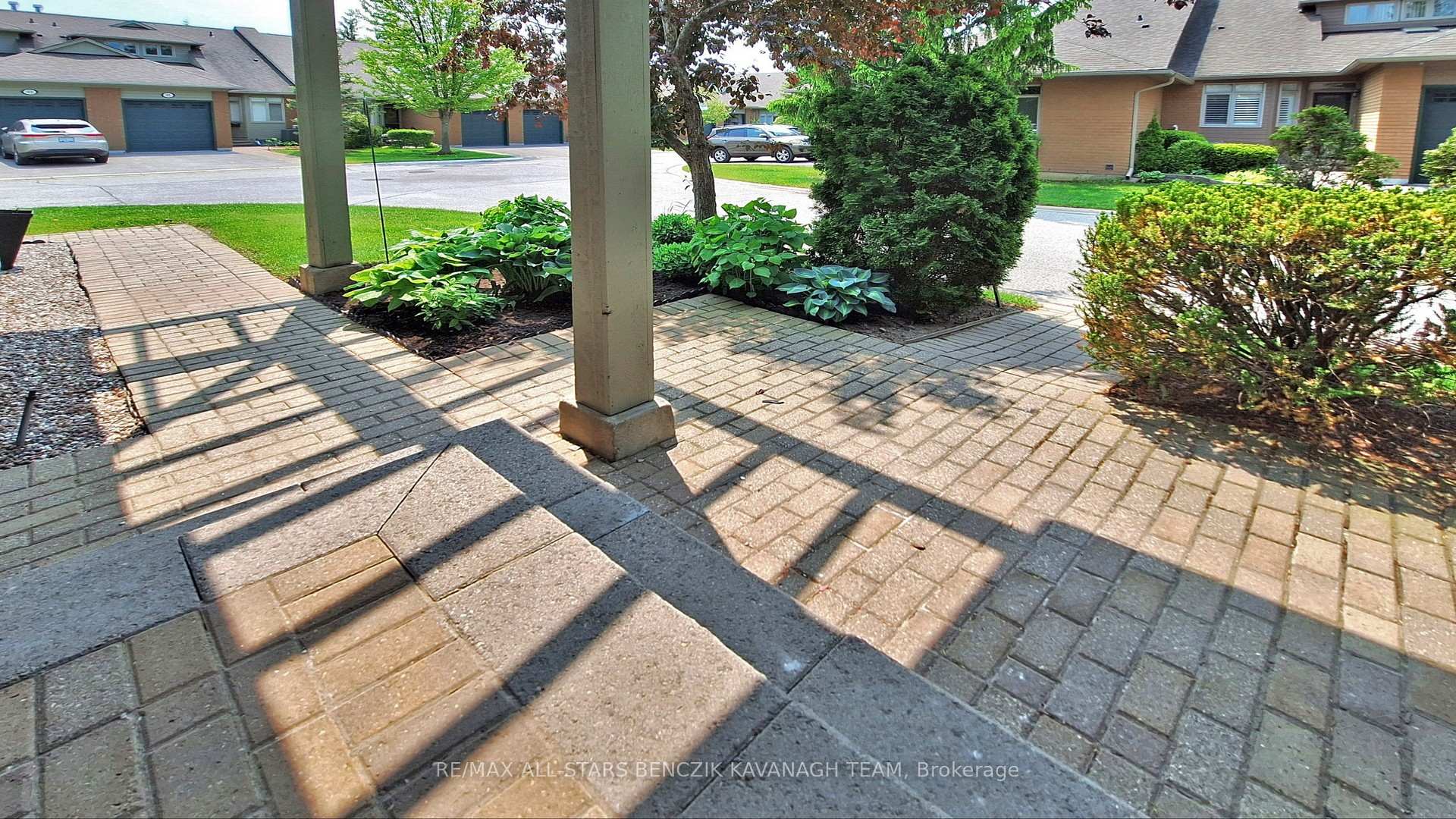 Photo 3 of 1 Augusta Drive Way, Markham, Greensborough — HOMEH