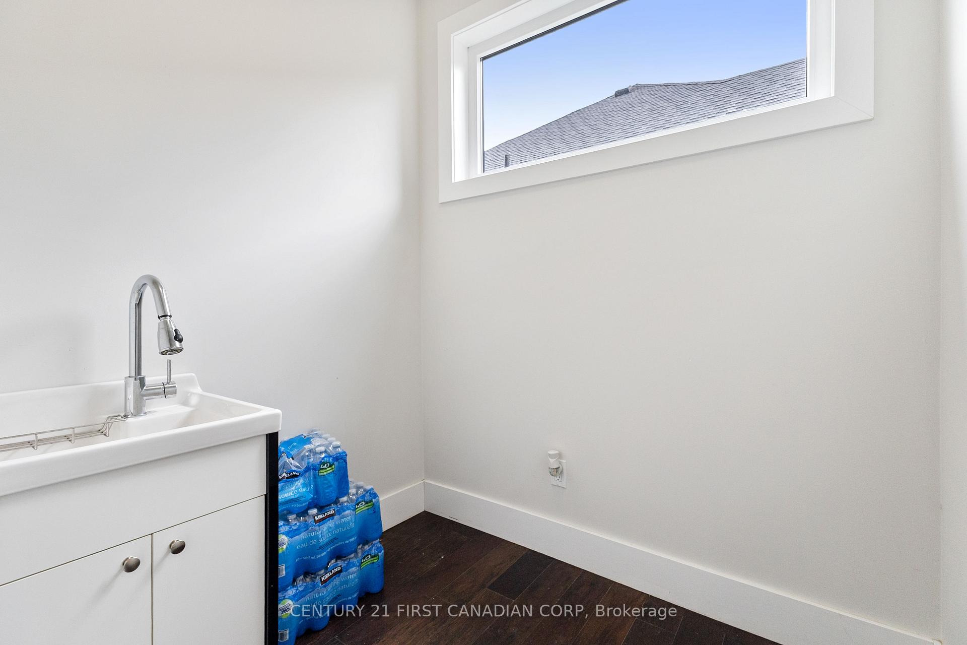 Photo 8 of Unit 67, 41 Earlscourt Terrace, Middlesex Centre, Kilworth — HOMEH
