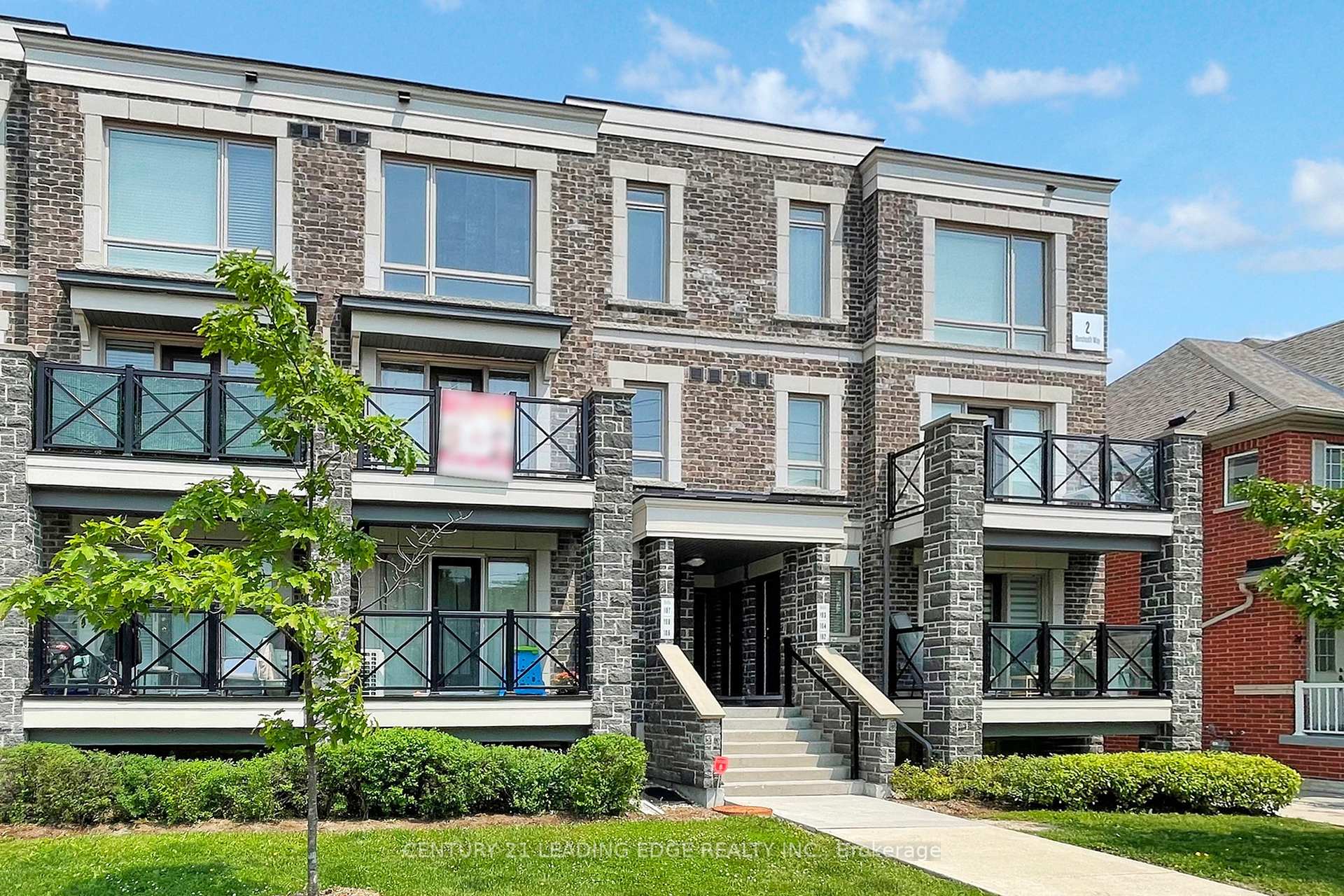 Photo 2 of Unit 107, 2 Dunsheath Way, Markham, Cornell — HOMEH