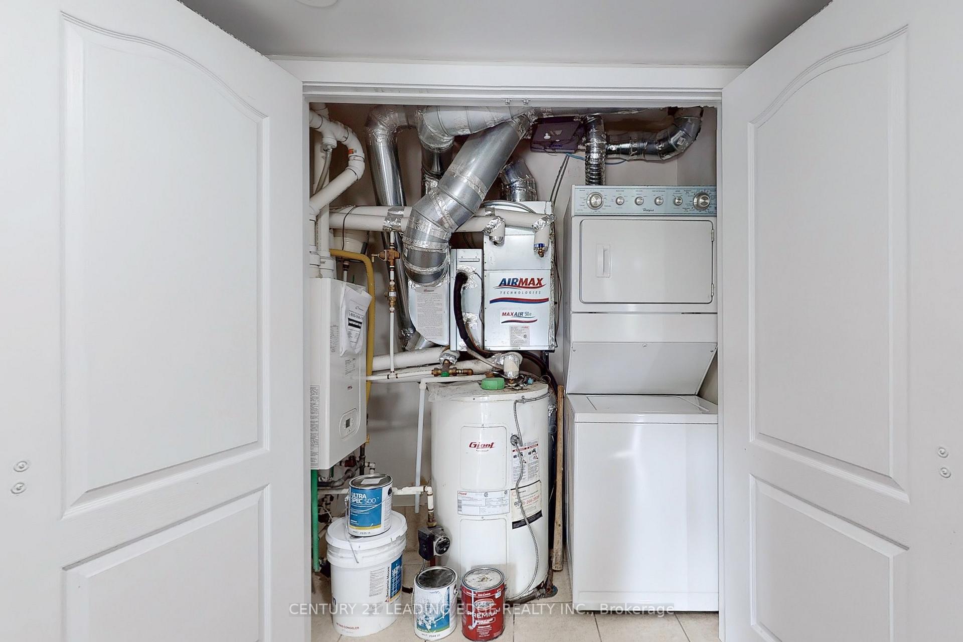 Photo 6 of Unit 107, 2 Dunsheath Way, Markham, Cornell — HOMEH