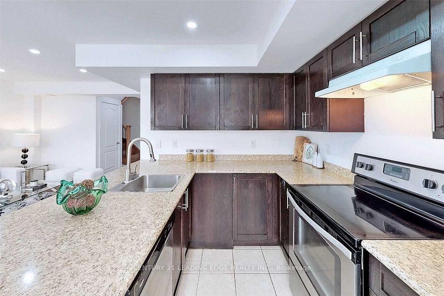 Photo 23 of Unit 107, 2 Dunsheath Way, Markham, Cornell — HOMEH