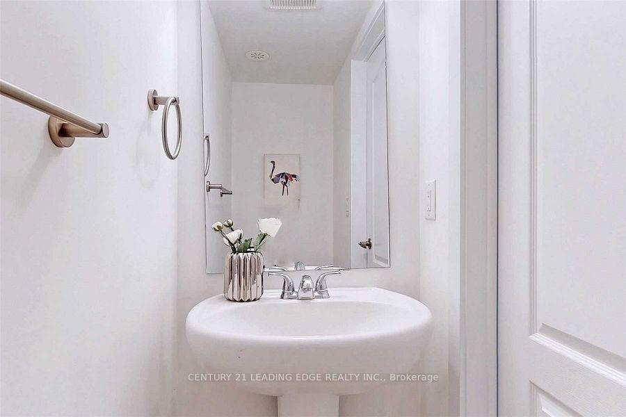 Photo 25 of Unit 107, 2 Dunsheath Way, Markham, Cornell — HOMEH