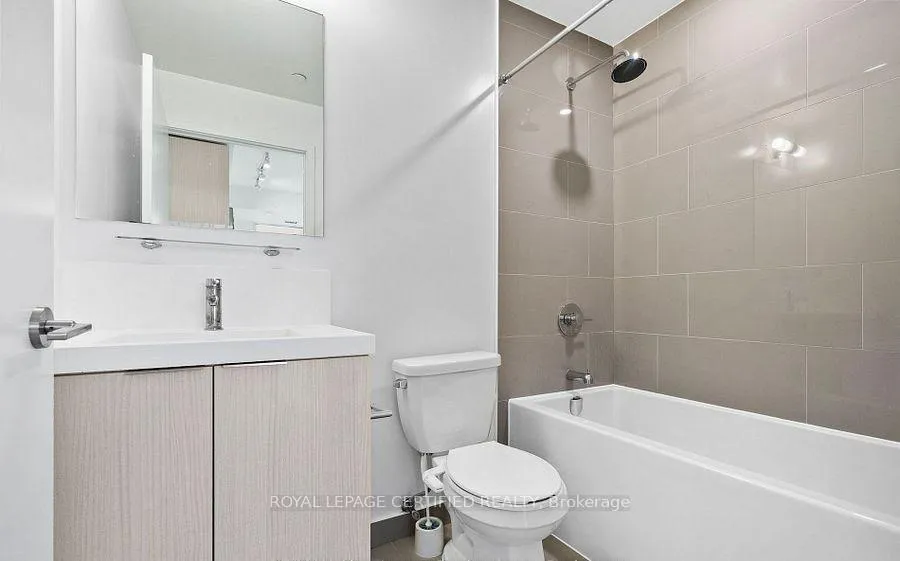 Photo 13 of Unit 1611, 225 Sumach Street, Toronto, Regent Park — HOMEH