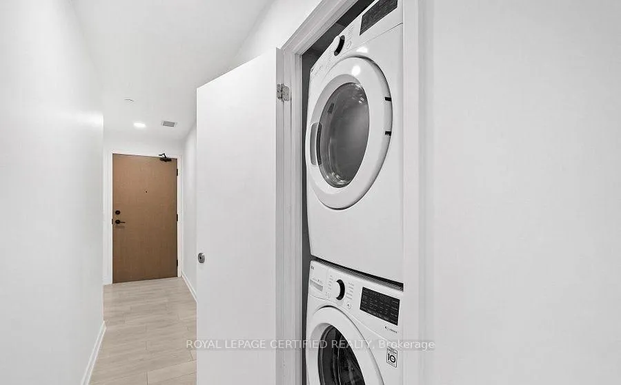 Photo 14 of Unit 1611, 225 Sumach Street, Toronto, Regent Park — HOMEH