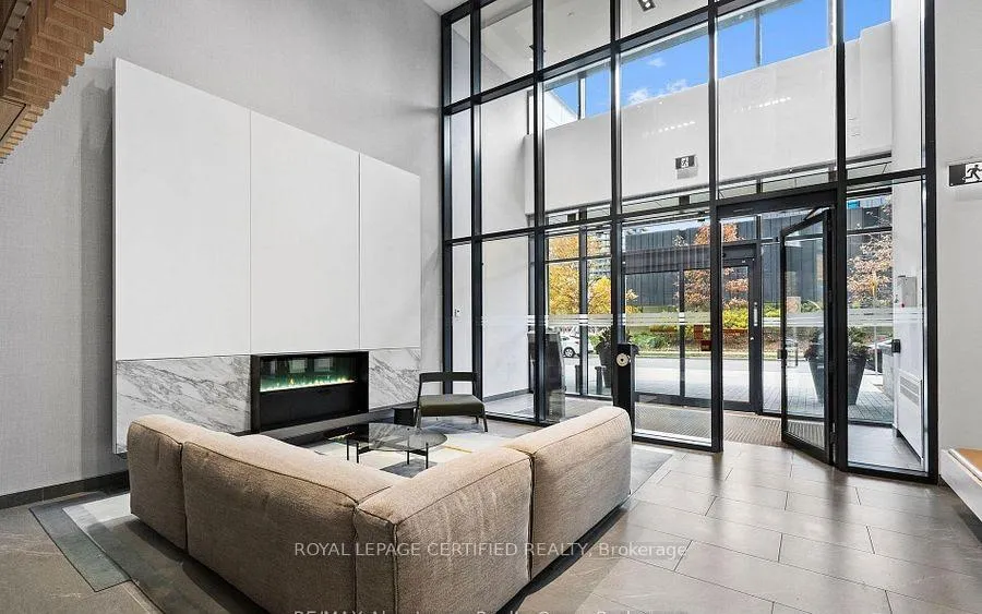 Photo 16 of Unit 1611, 225 Sumach Street, Toronto, Regent Park — HOMEH