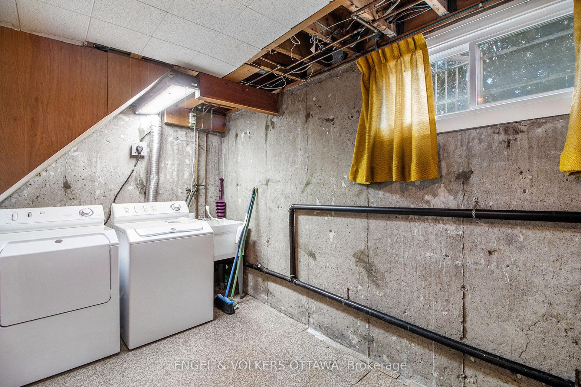 Photo 28 of 2061 Vincent Street, Ottawa, Elmvale Acres — HOMEH