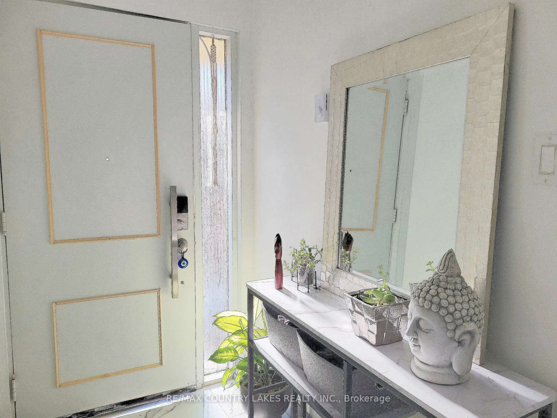 Photo 13 of Unit 12, 70 Laguna Parkway, Ramara, Brechin — HOMEH