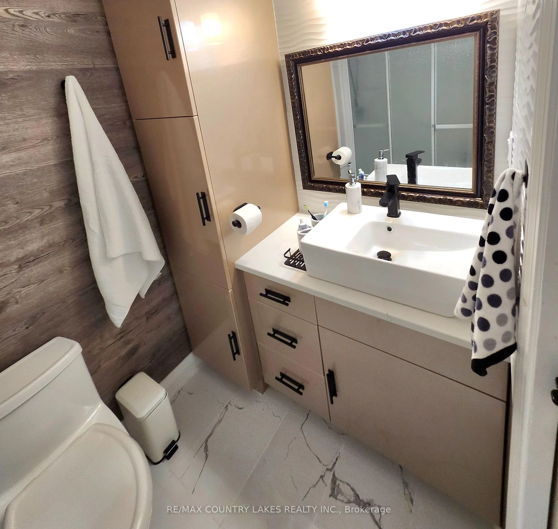 Photo 18 of Unit 12, 70 Laguna Parkway, Ramara, Brechin — HOMEH