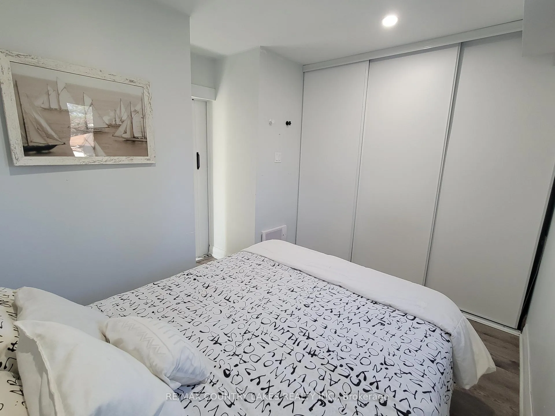 Photo 25 of Unit 12, 70 Laguna Parkway, Ramara, Brechin — HOMEH