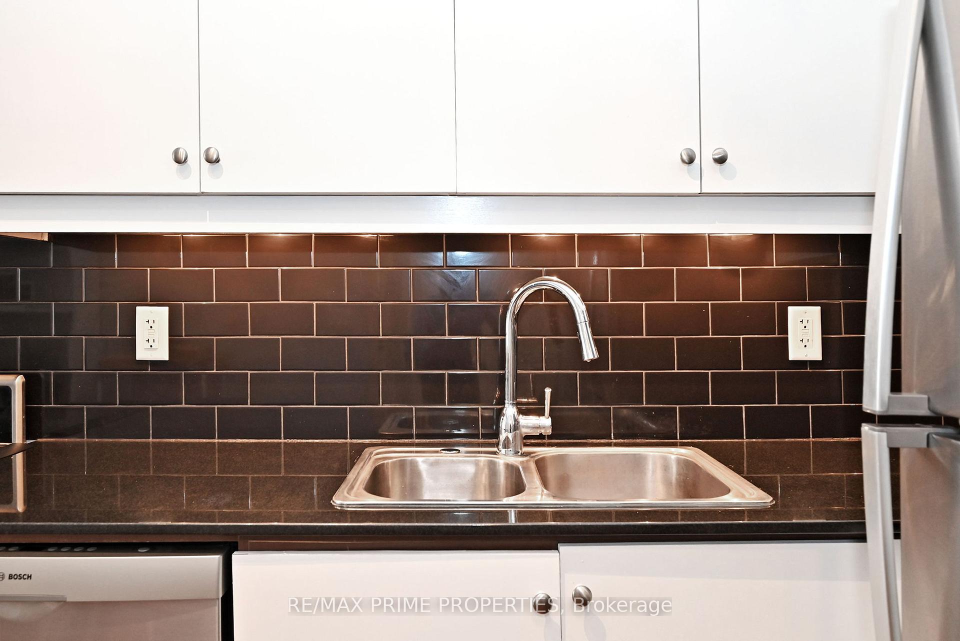 Photo 12 of Unit 314, 601 Kingston Road, Toronto, The Beaches — HOMEH