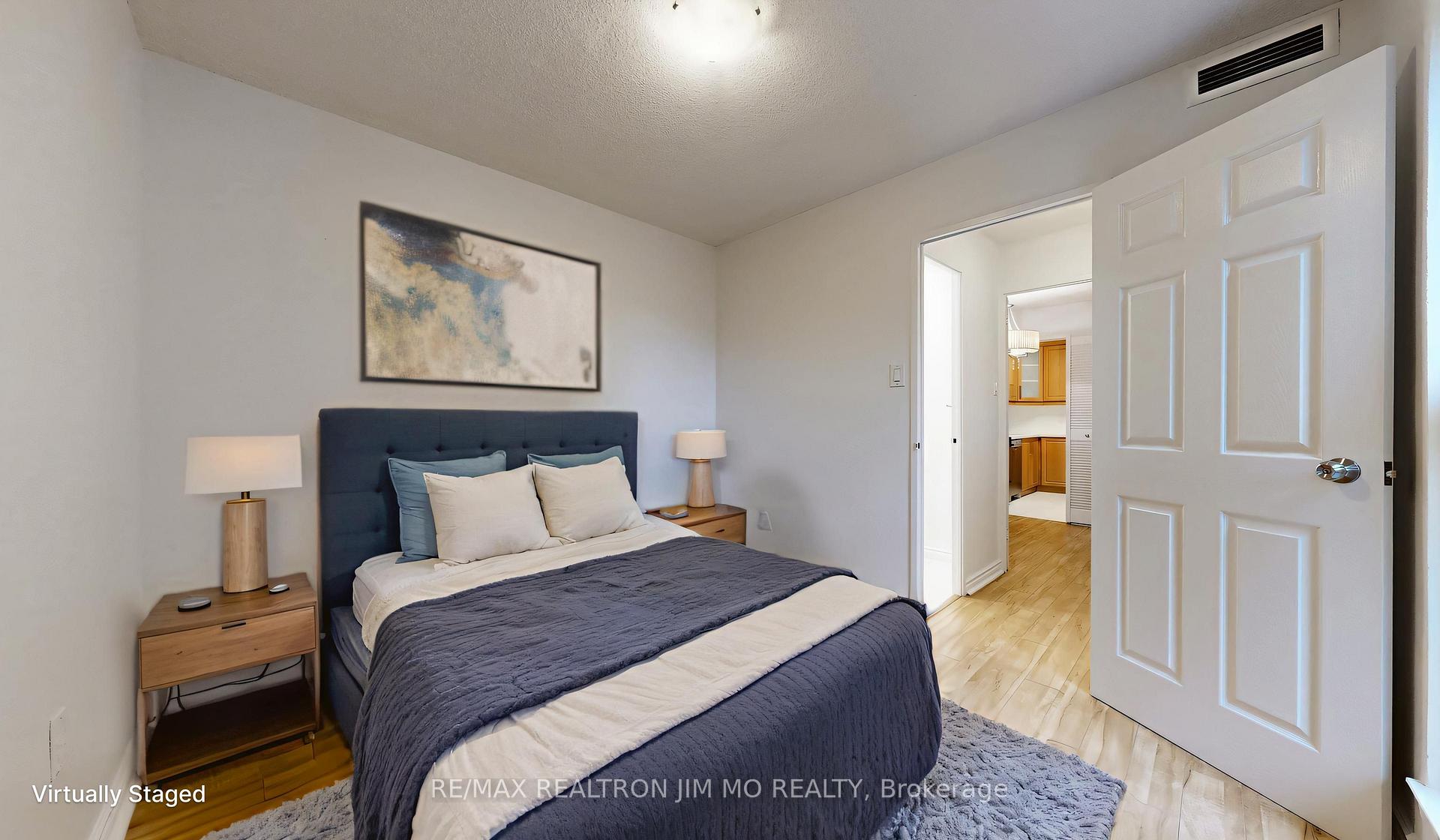 Photo 7 of Unit 332, 16 Elgin Street, Markham, Thornhill — HOMEH