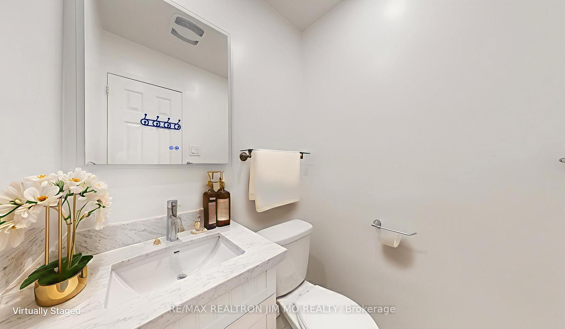 Photo 9 of Unit 332, 16 Elgin Street, Markham, Thornhill — HOMEH