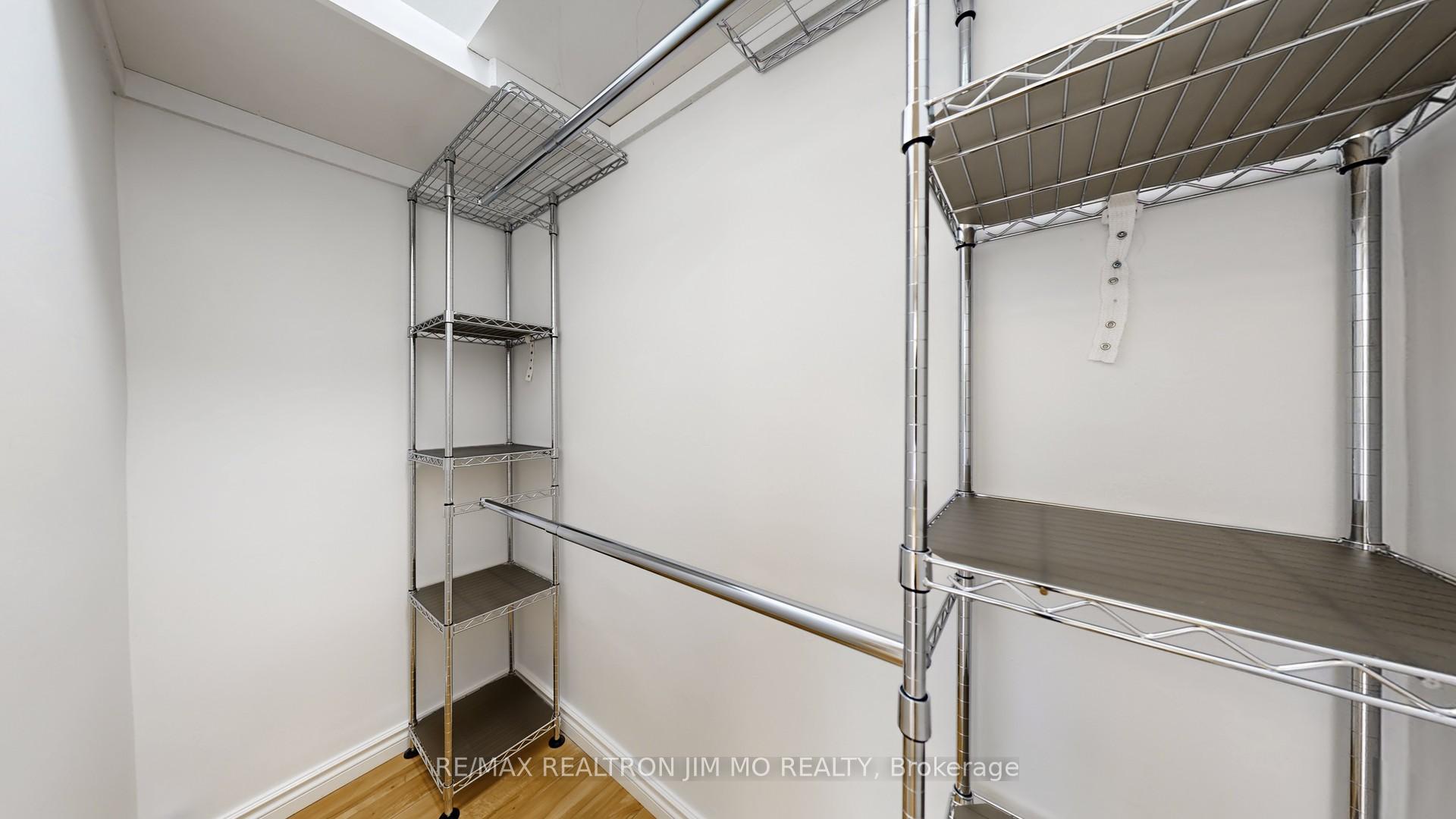 Photo 16 of Unit 332, 16 Elgin Street, Markham, Thornhill — HOMEH