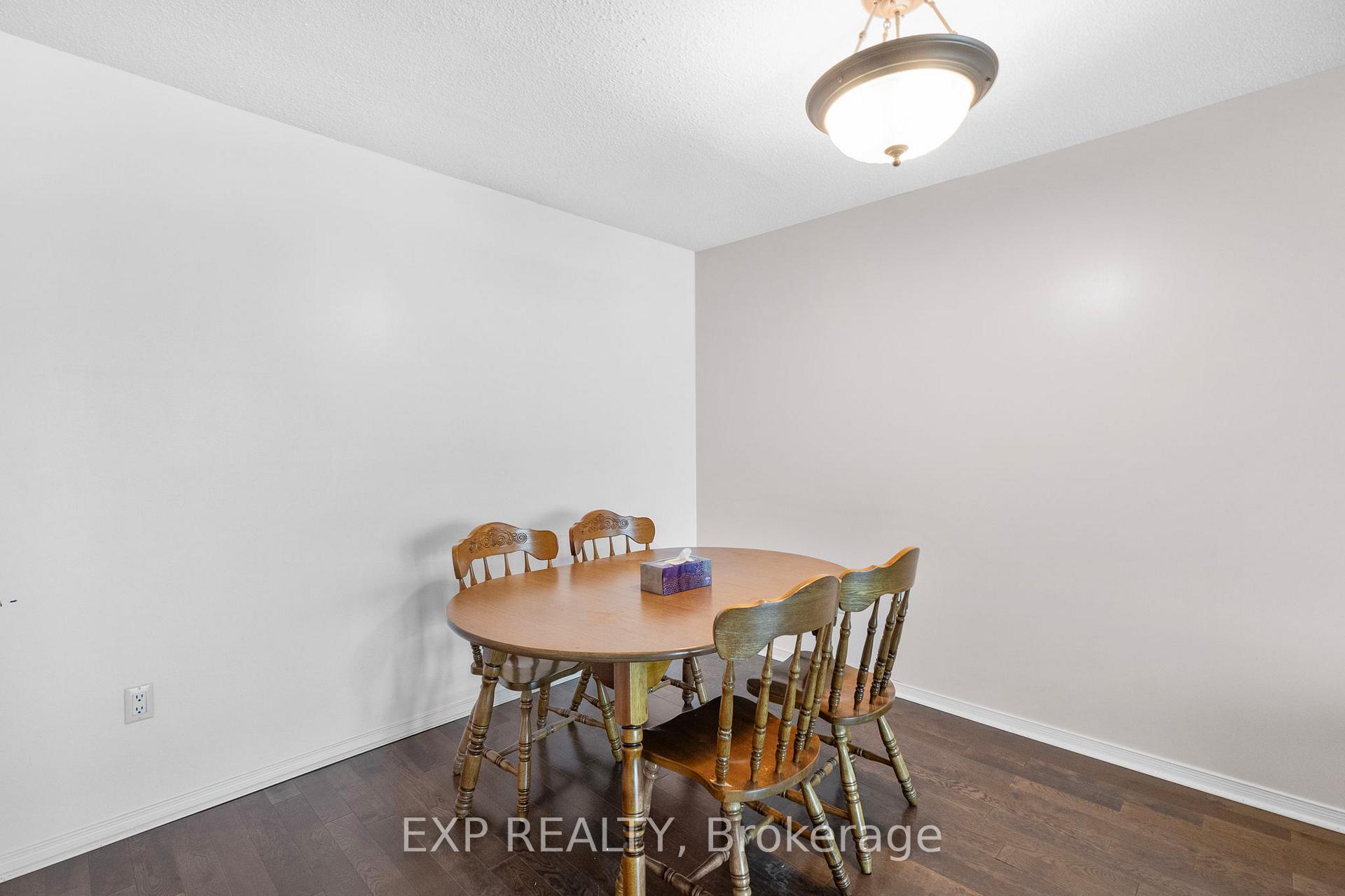 Photo 11 of Unit 1324, 7825 Bayview Avenue, Markham, Aileen-Willowbrook — HOMEH