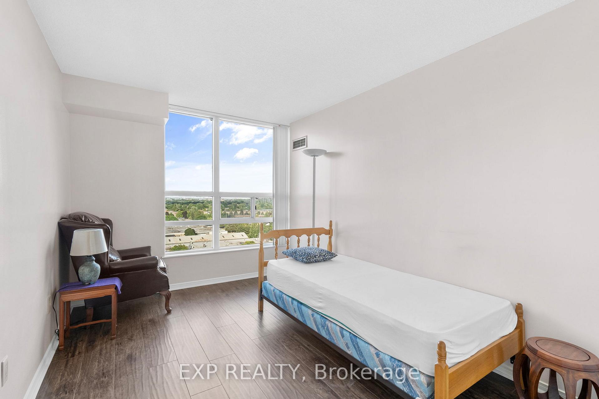 Photo 18 of Unit 1324, 7825 Bayview Avenue, Markham, Aileen-Willowbrook — HOMEH