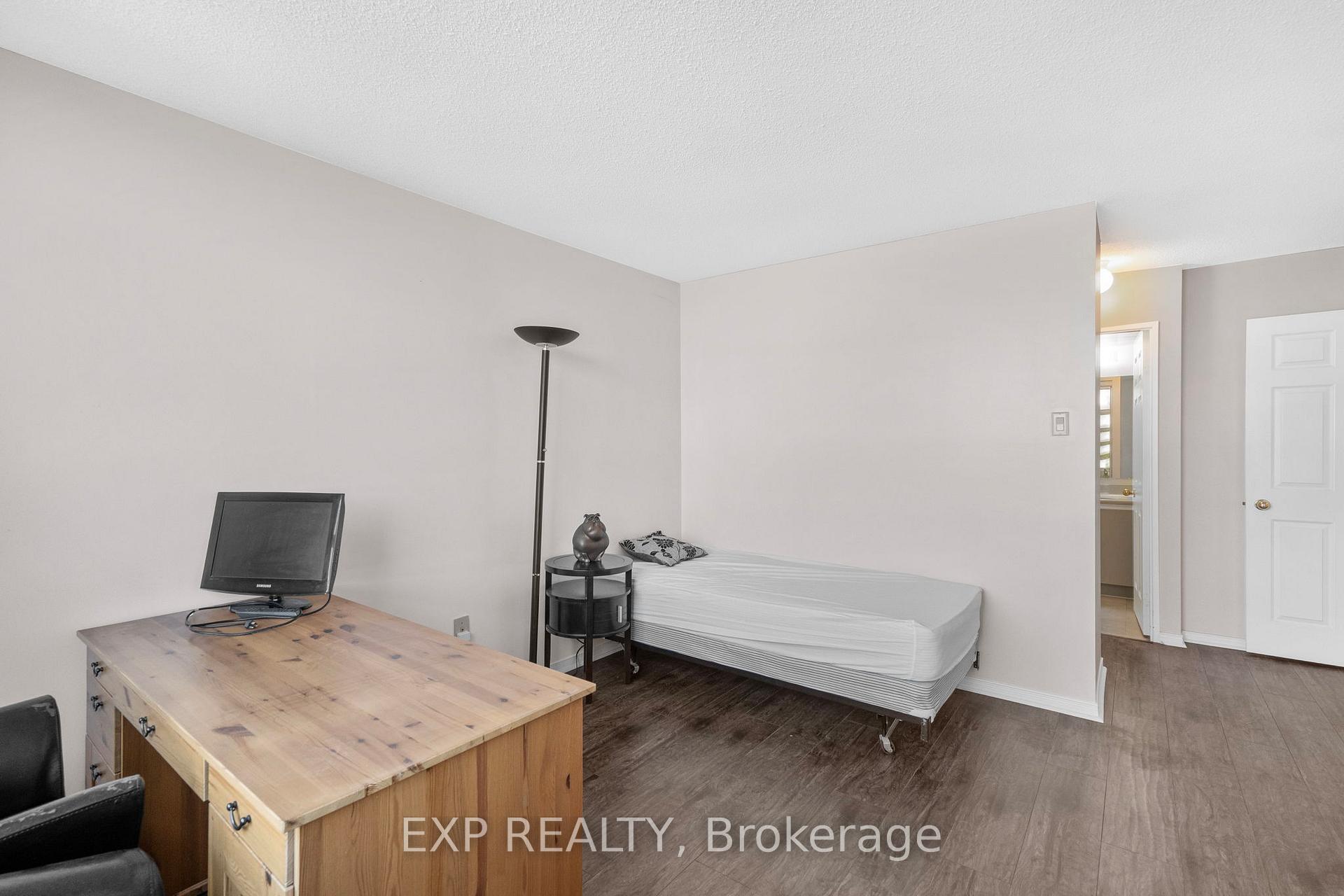 Photo 22 of Unit 1324, 7825 Bayview Avenue, Markham, Aileen-Willowbrook — HOMEH