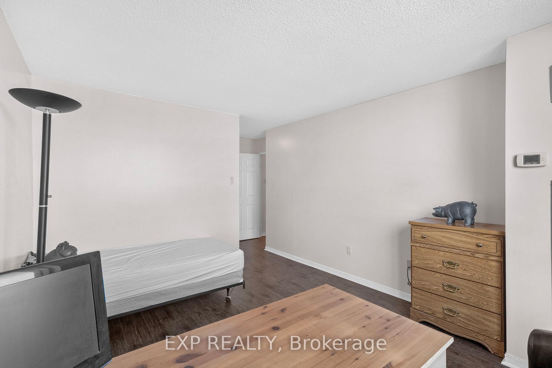 Photo 23 of Unit 1324, 7825 Bayview Avenue, Markham, Aileen-Willowbrook — HOMEH