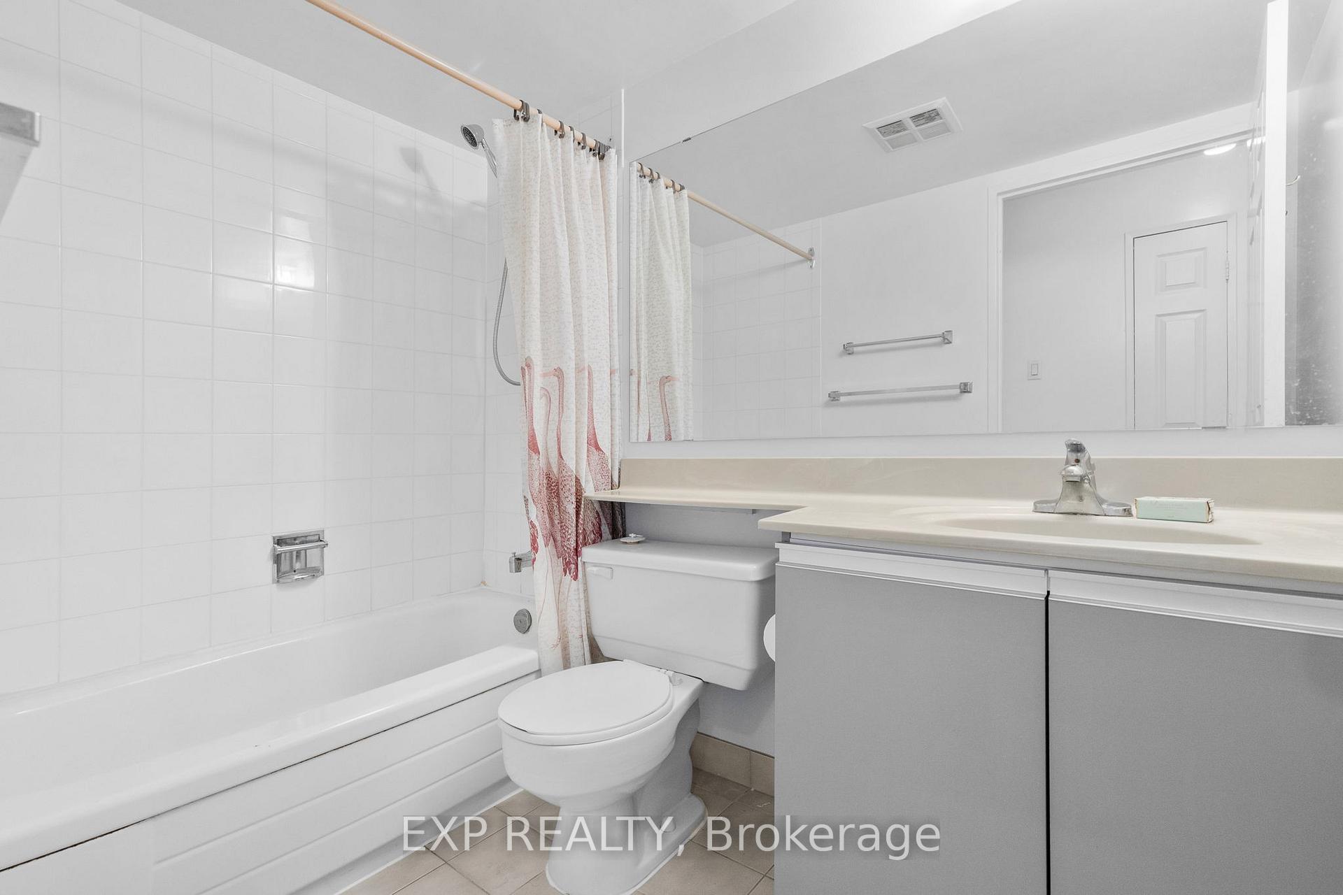 Photo 24 of Unit 1324, 7825 Bayview Avenue, Markham, Aileen-Willowbrook — HOMEH