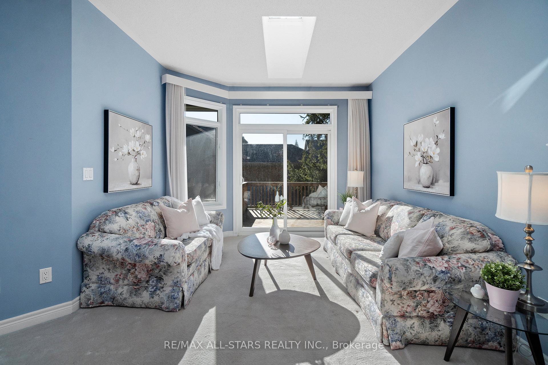 Photo 4 of 81 Celebrity Greens Way, Markham, Greensborough — HOMEH